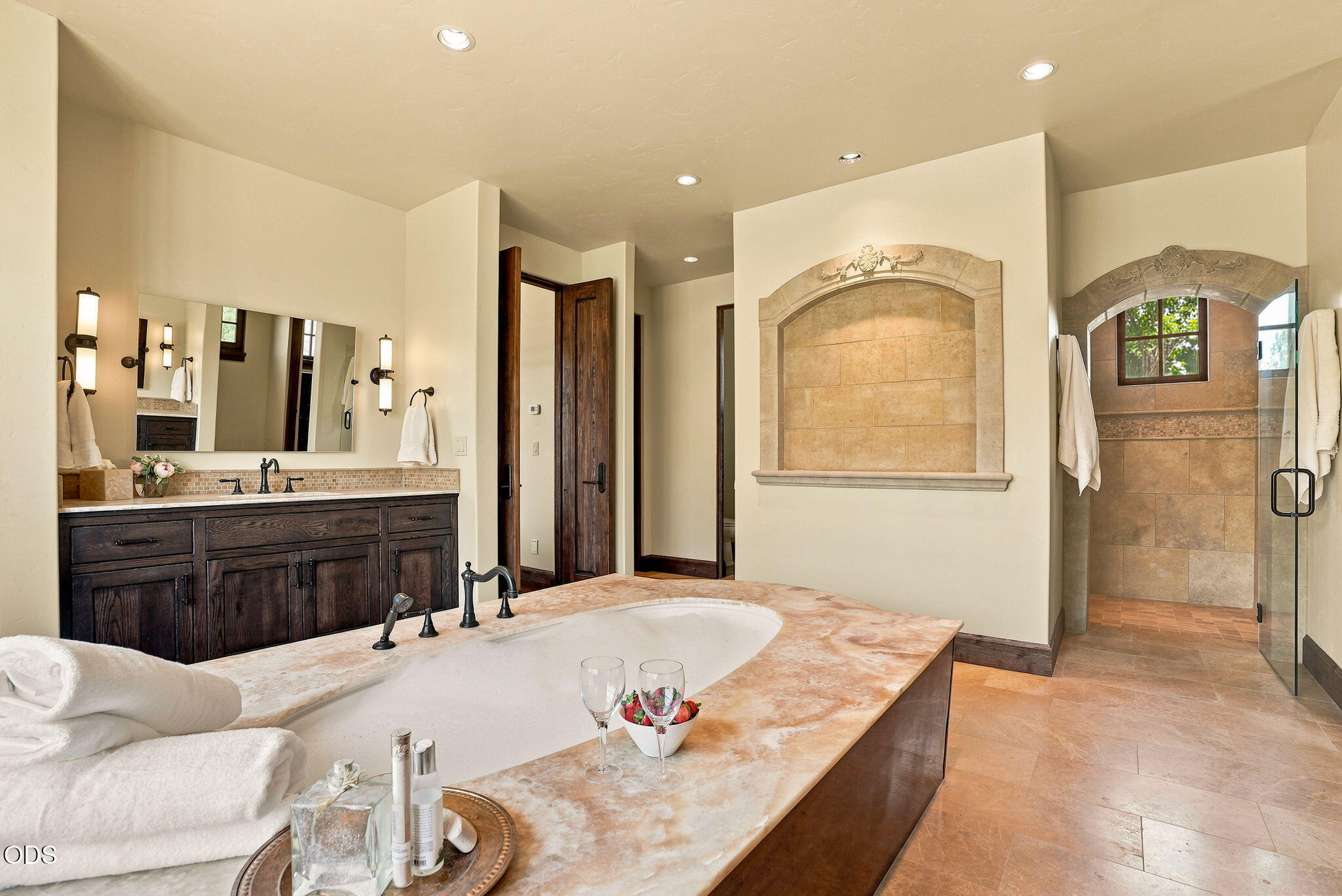 11540 NE Canyons Ranch Drive