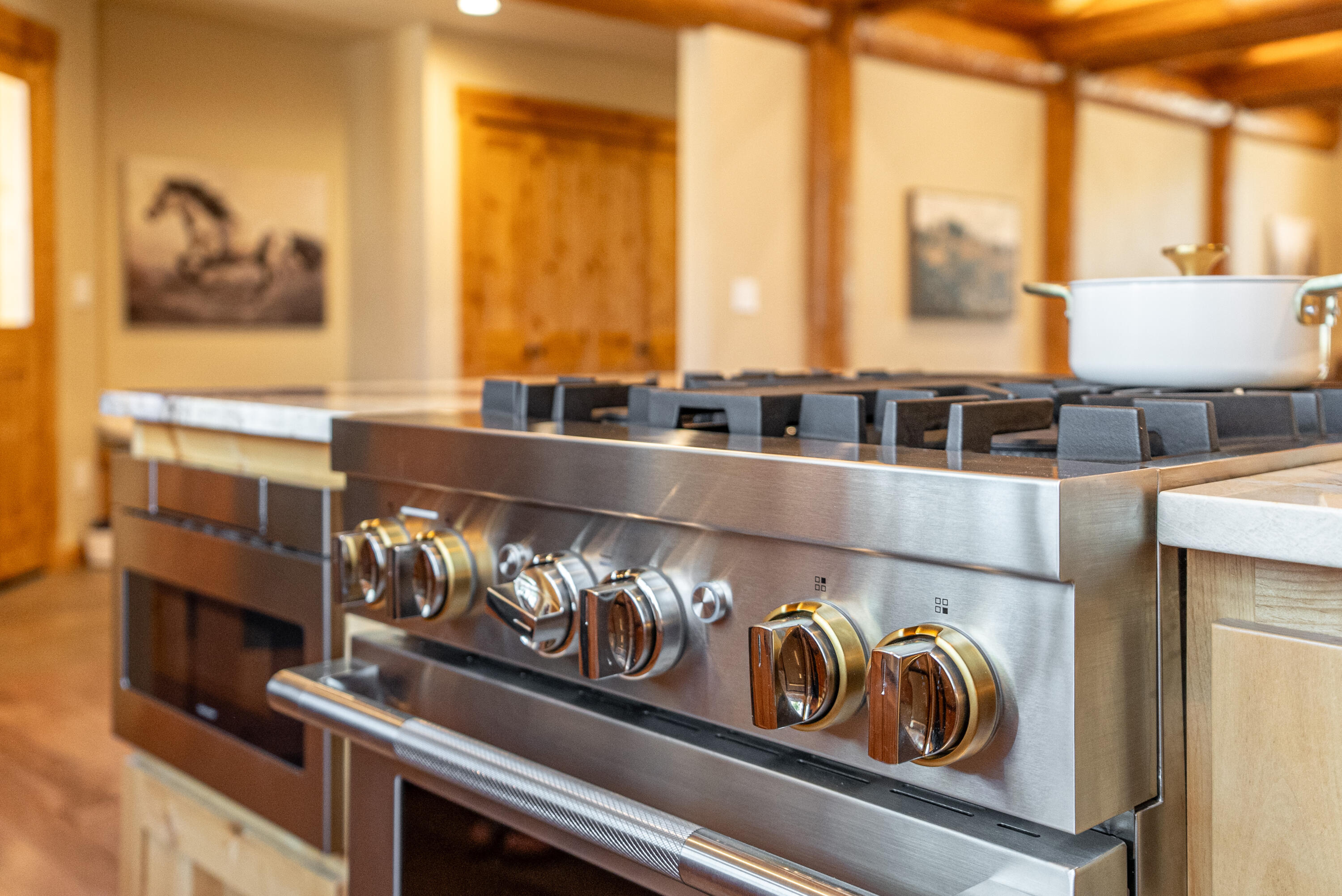 70163 Longhorn Drive