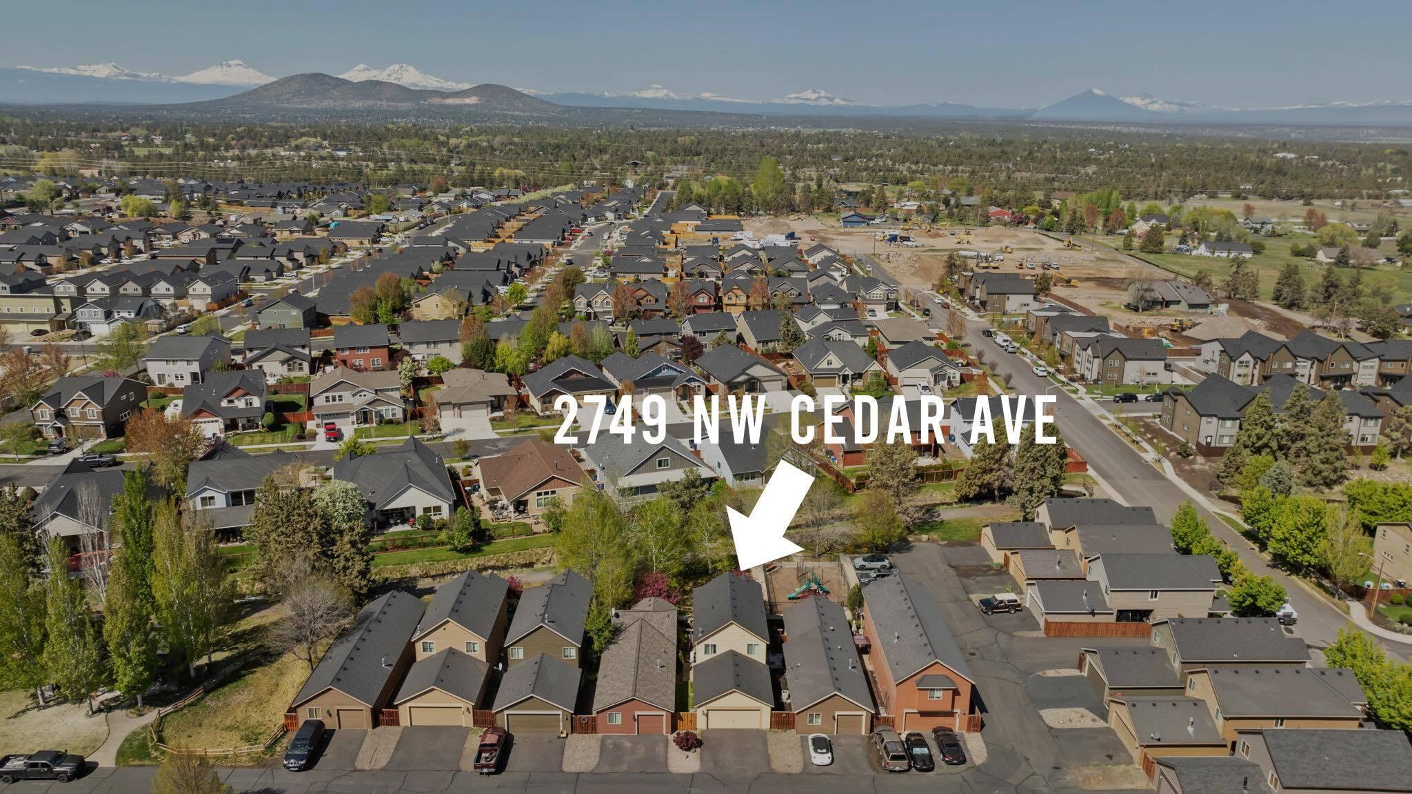 2749 NW Cedar Avenue