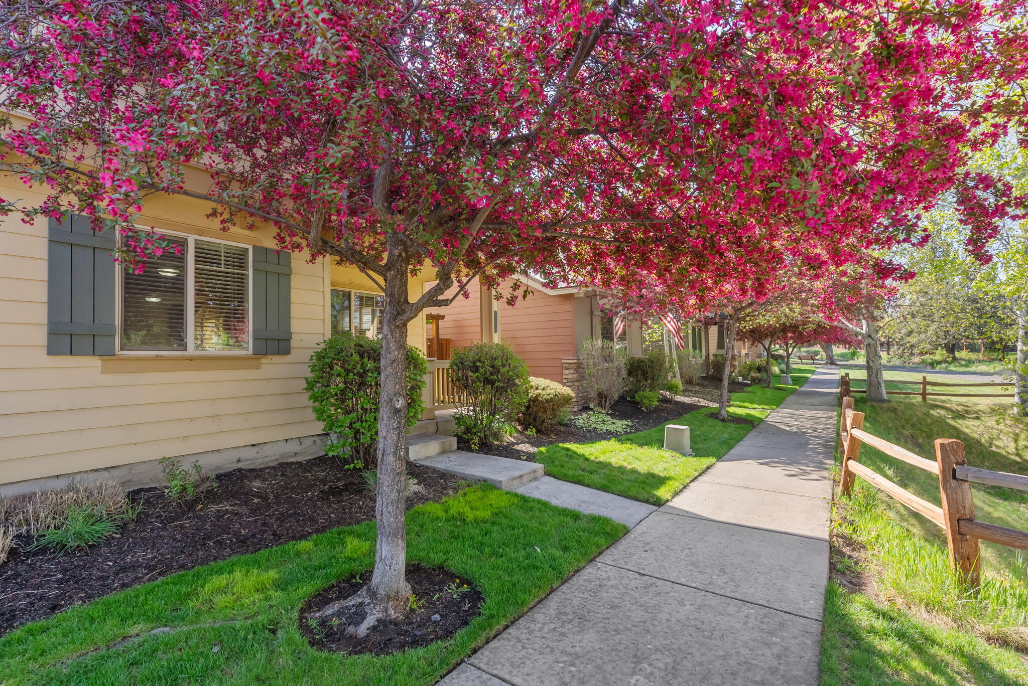 2749 NW Cedar Avenue