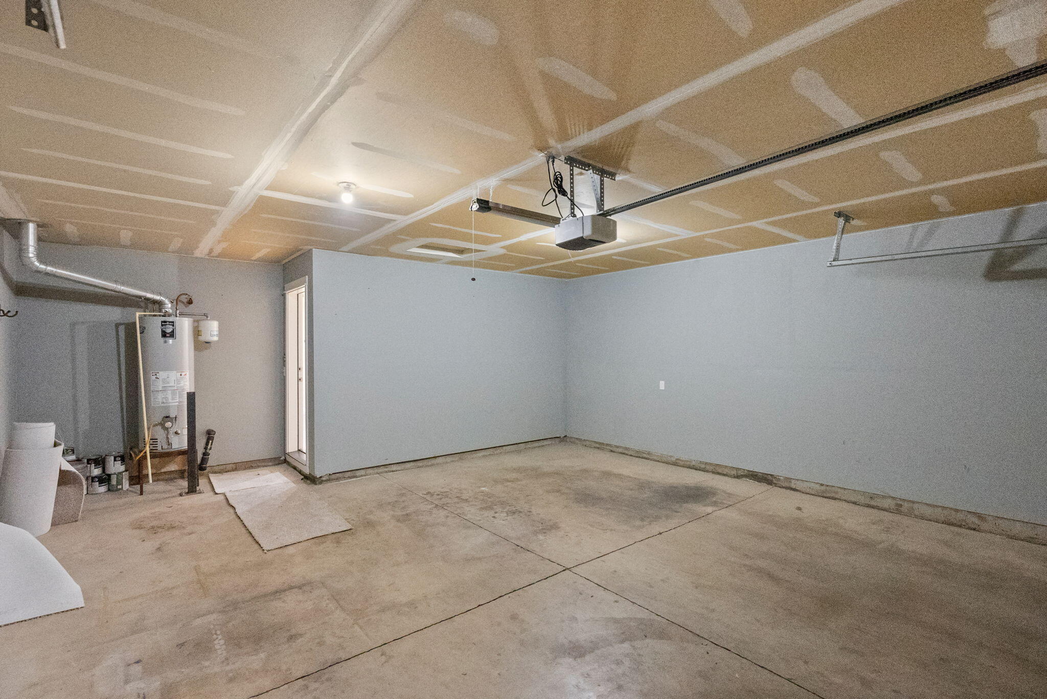 2749 NW Cedar Avenue