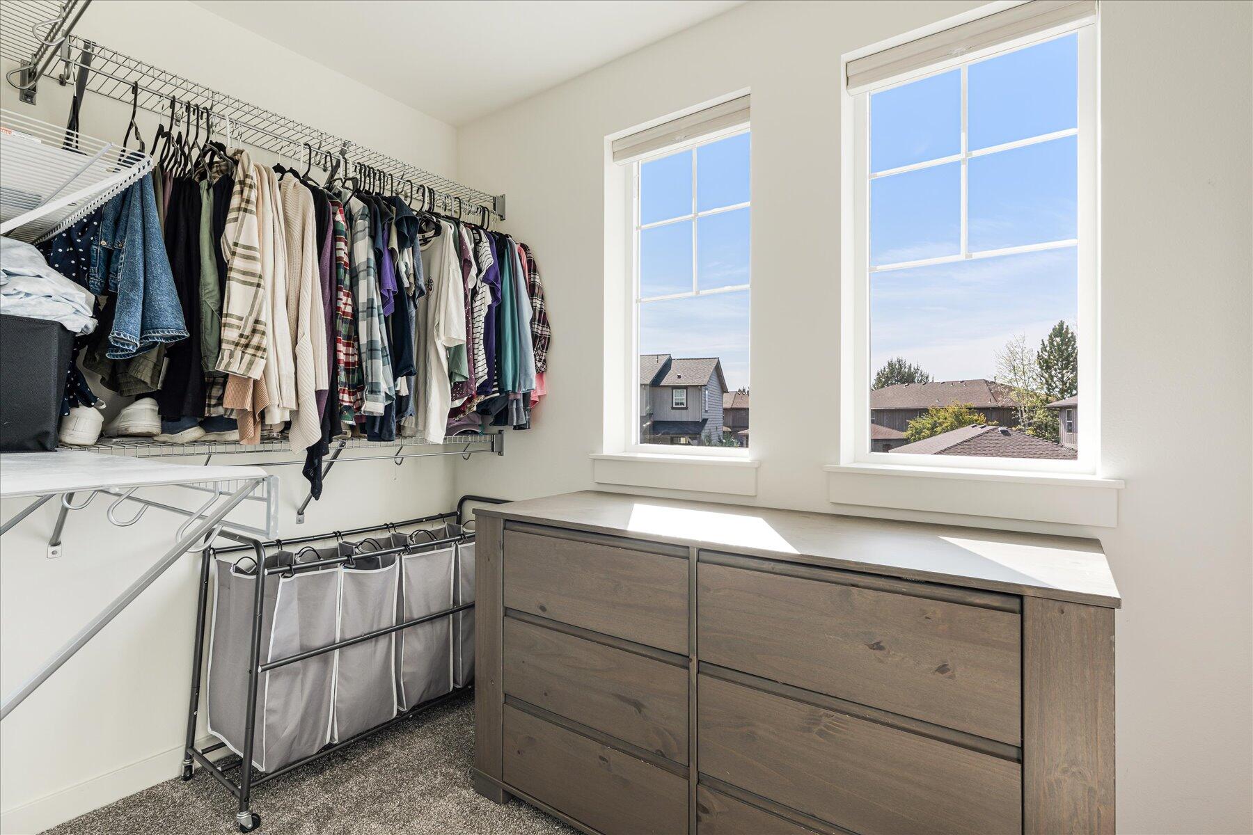 2406 NE Victor Place