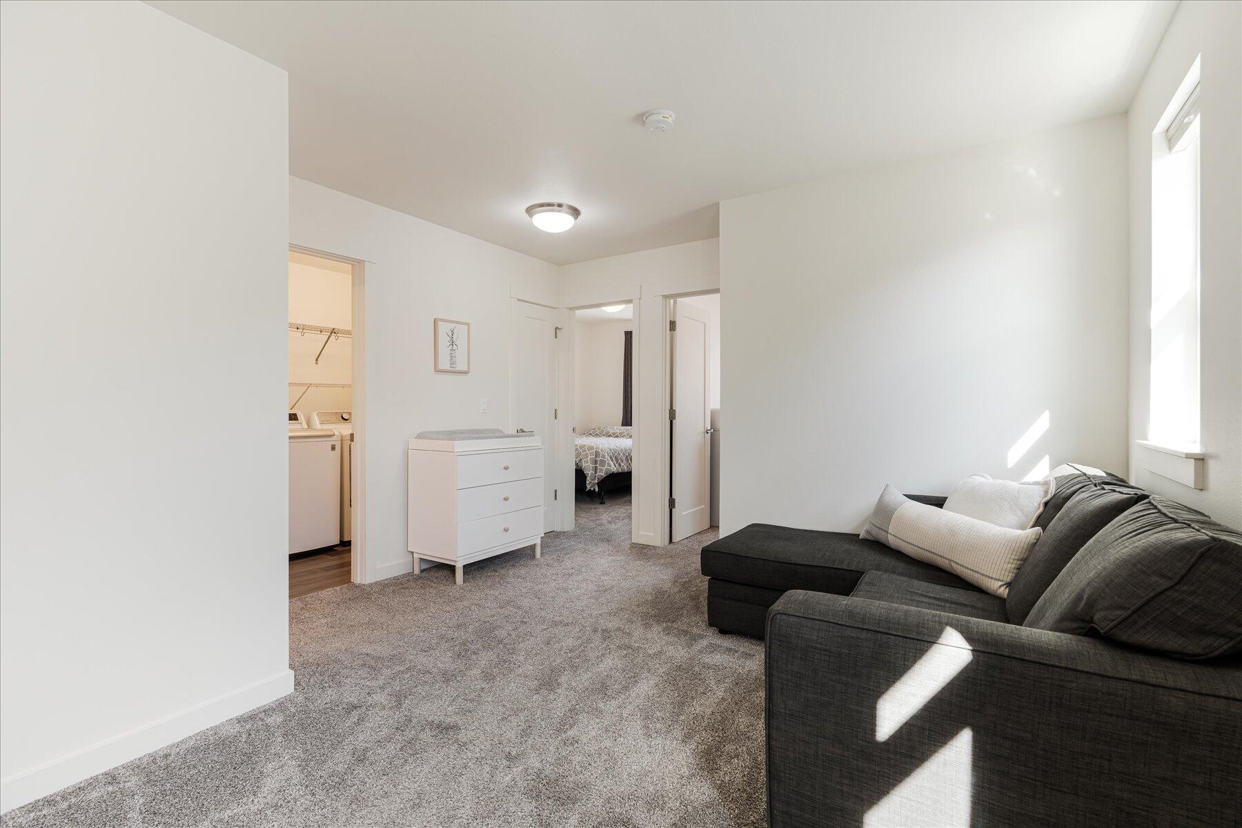 2406 NE Victor Place