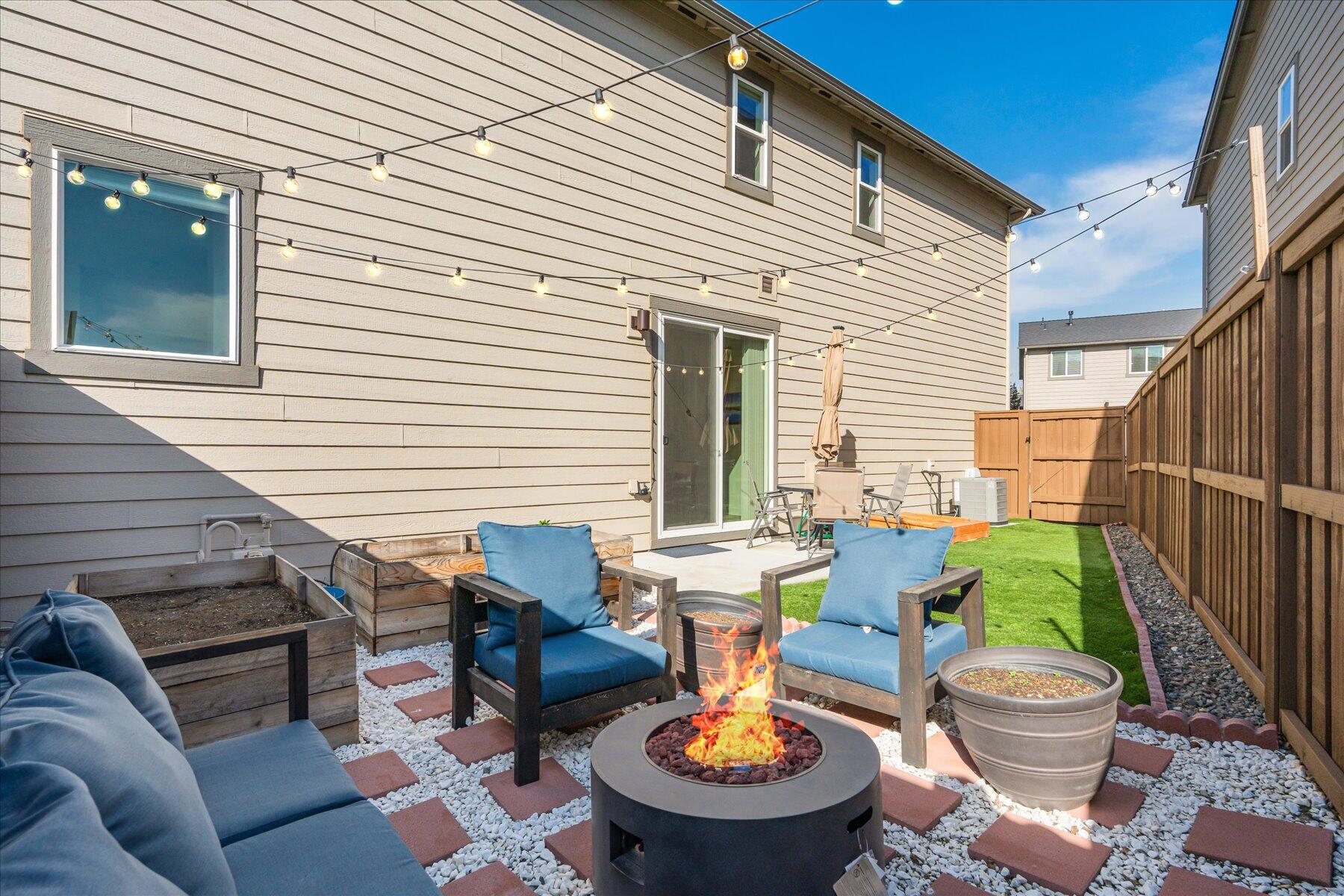 2406 NE Victor Place