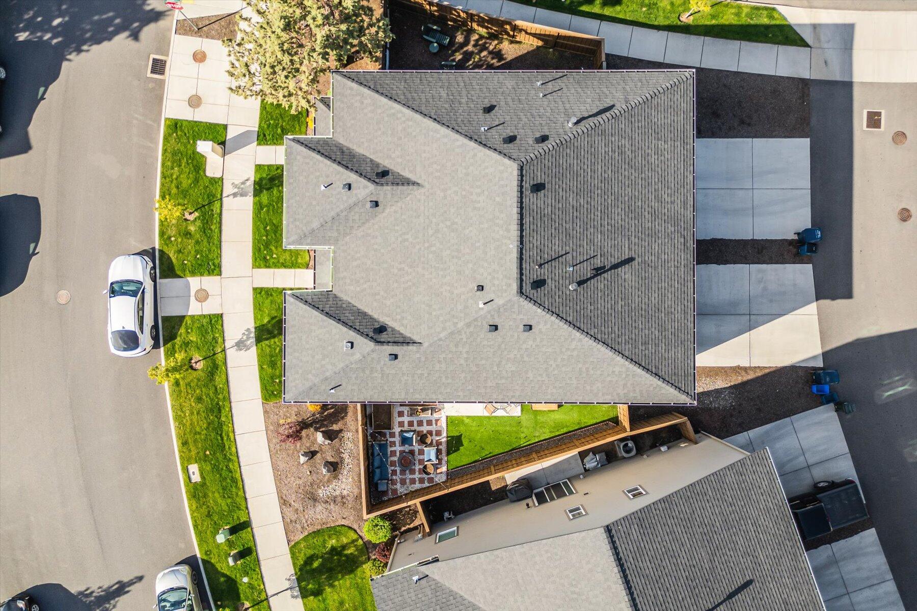 2406 NE Victor Place