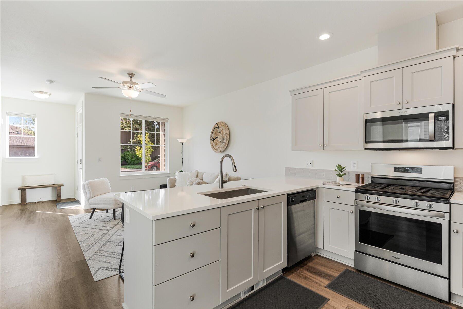 2406 NE Victor Place