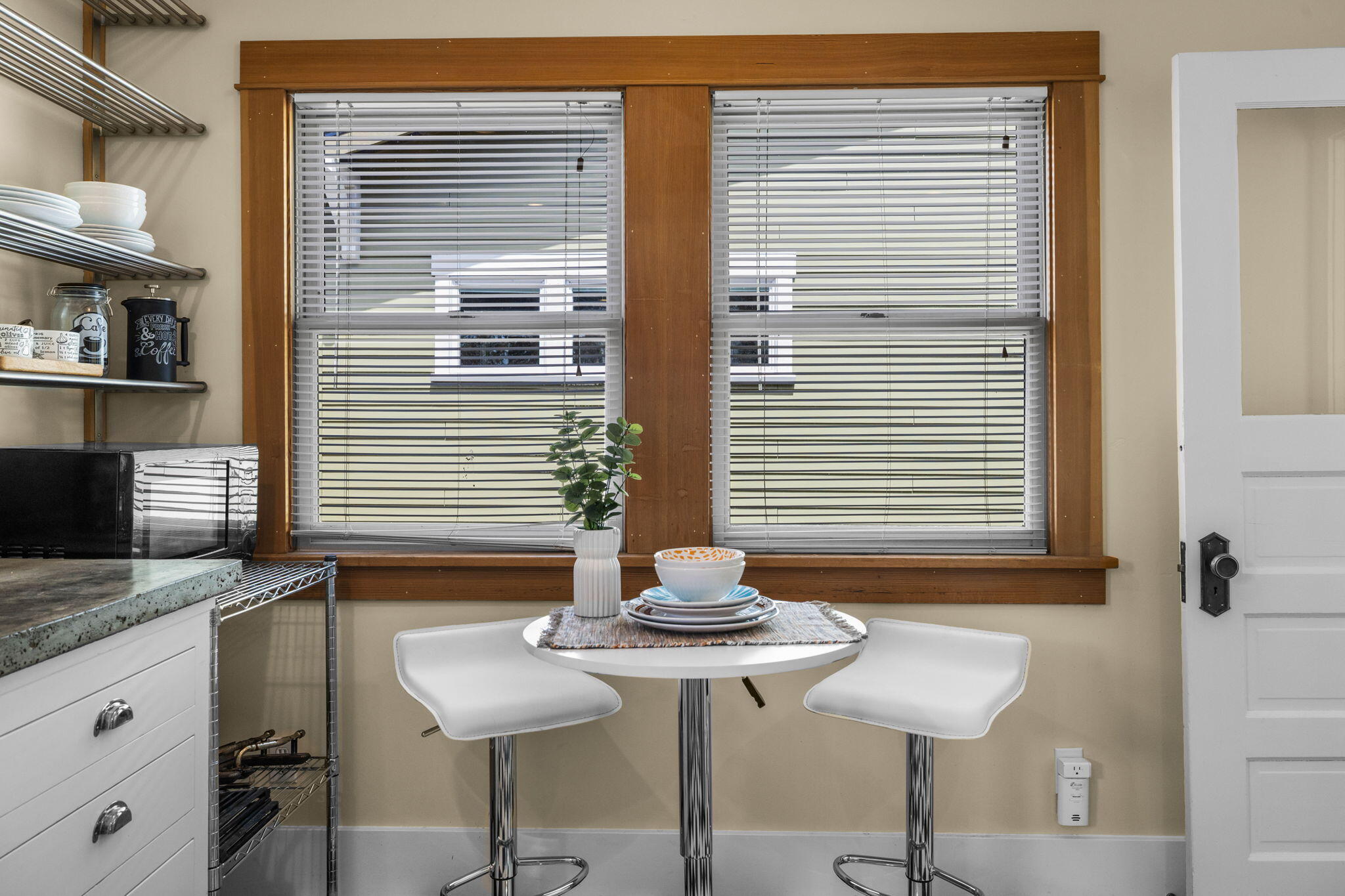 234 NW Delaware Avenue