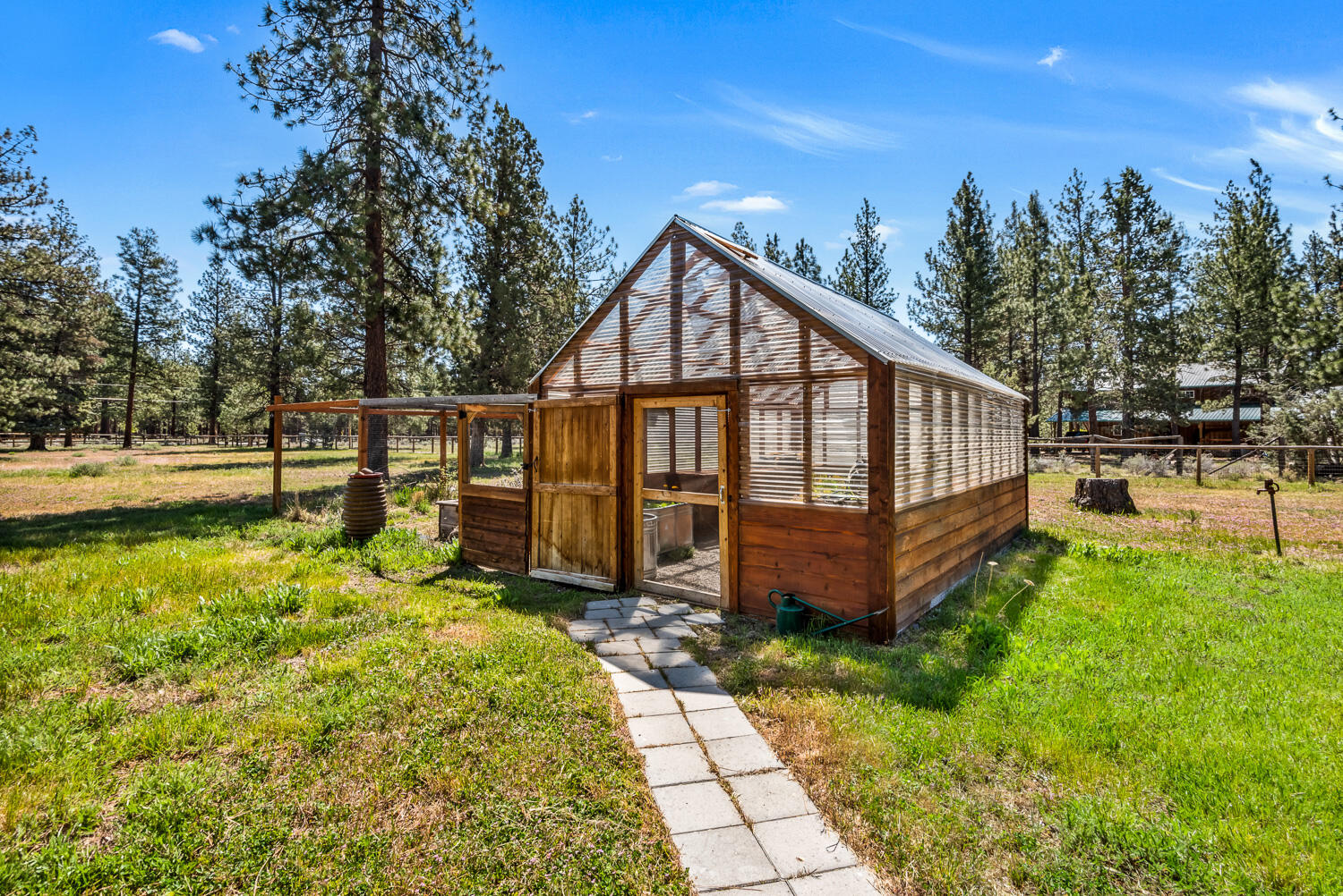 69269 Crooked Horseshoe Road