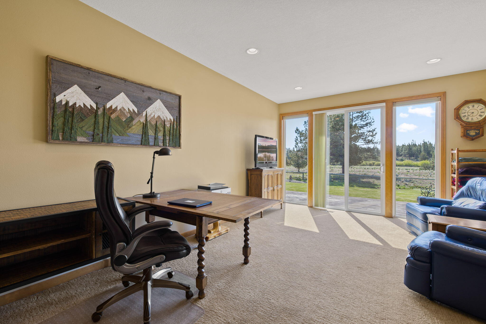 69820 W Meadow Parkway