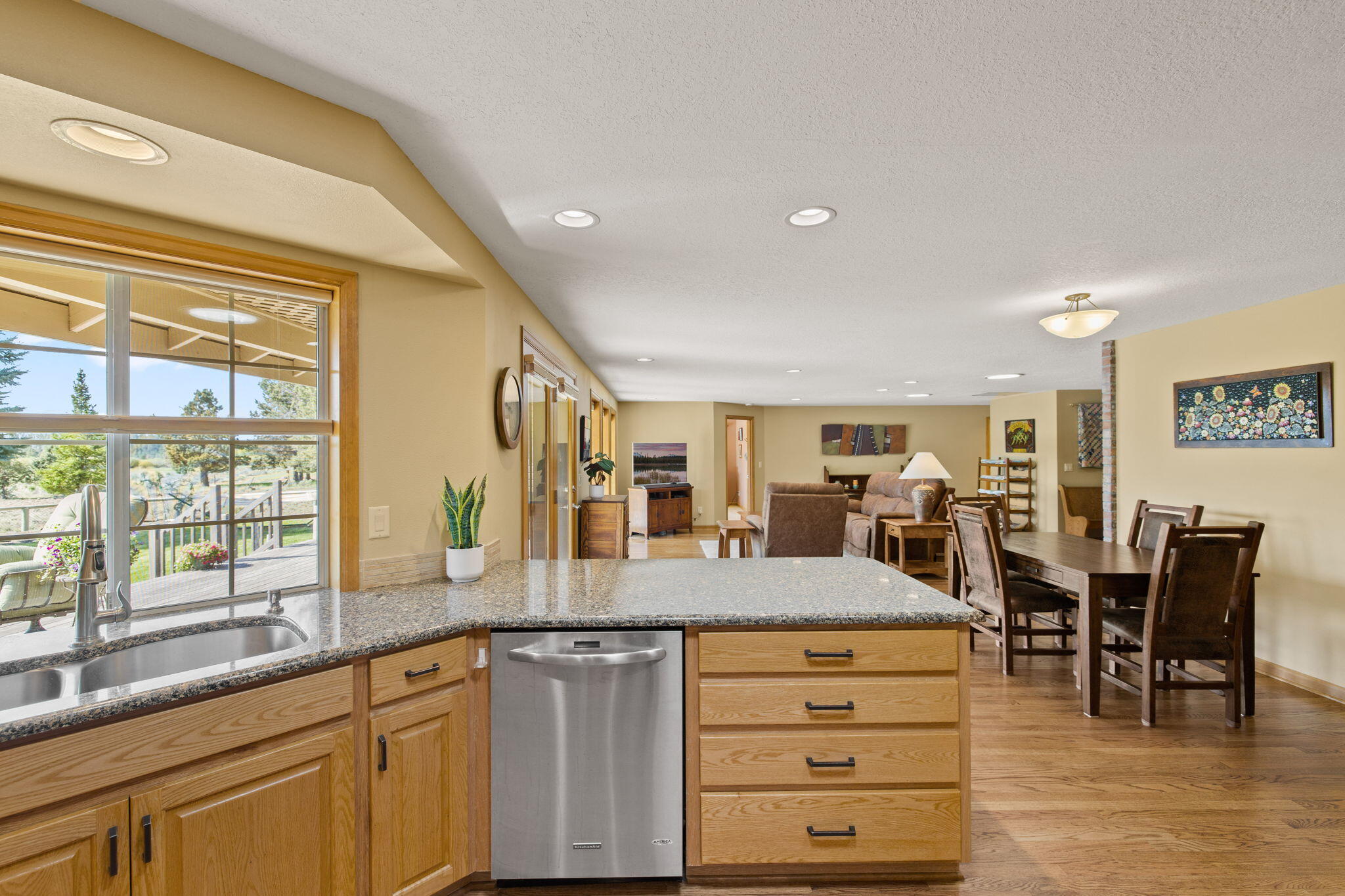 69820 W Meadow Parkway