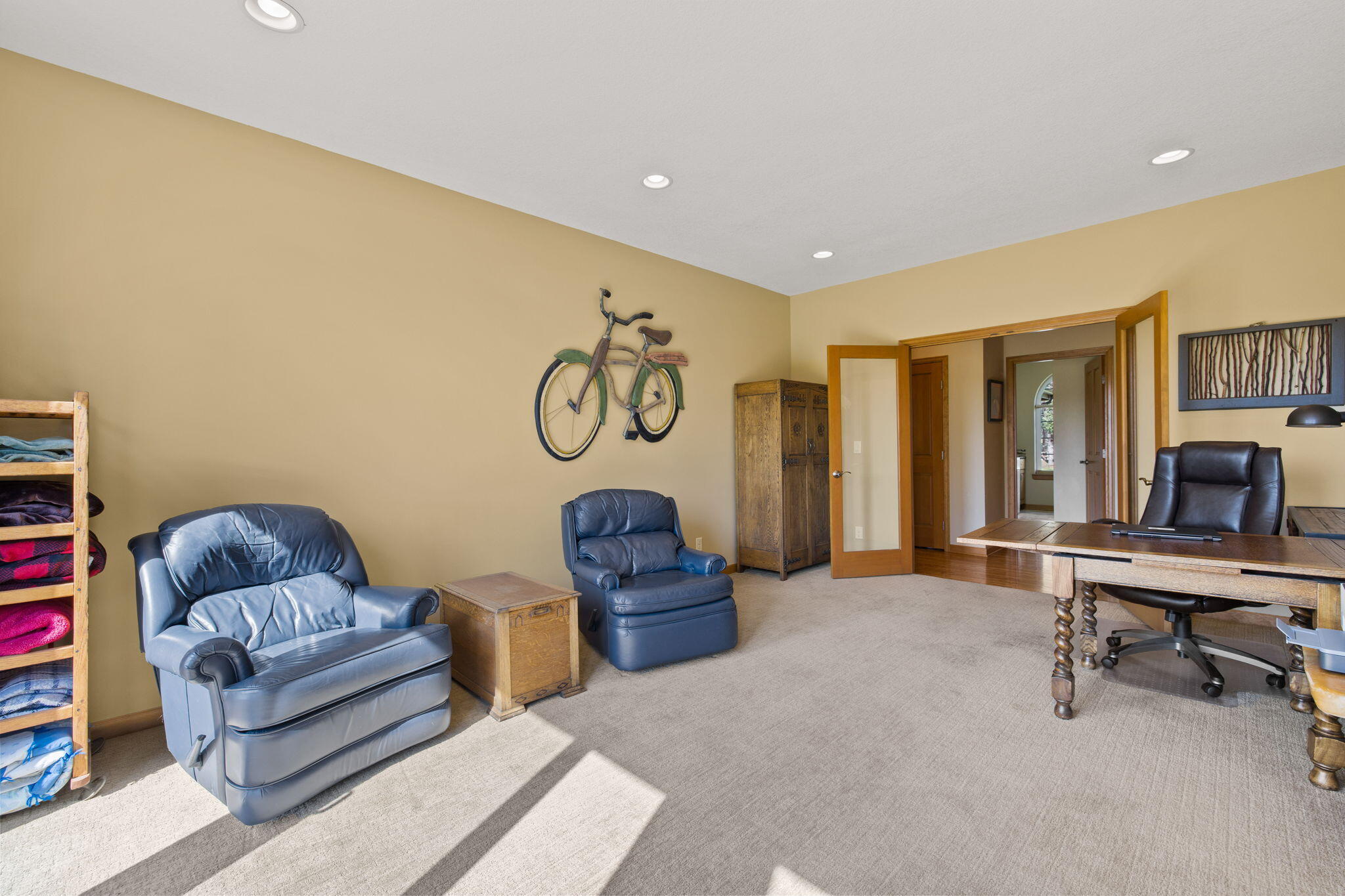 69820 W Meadow Parkway