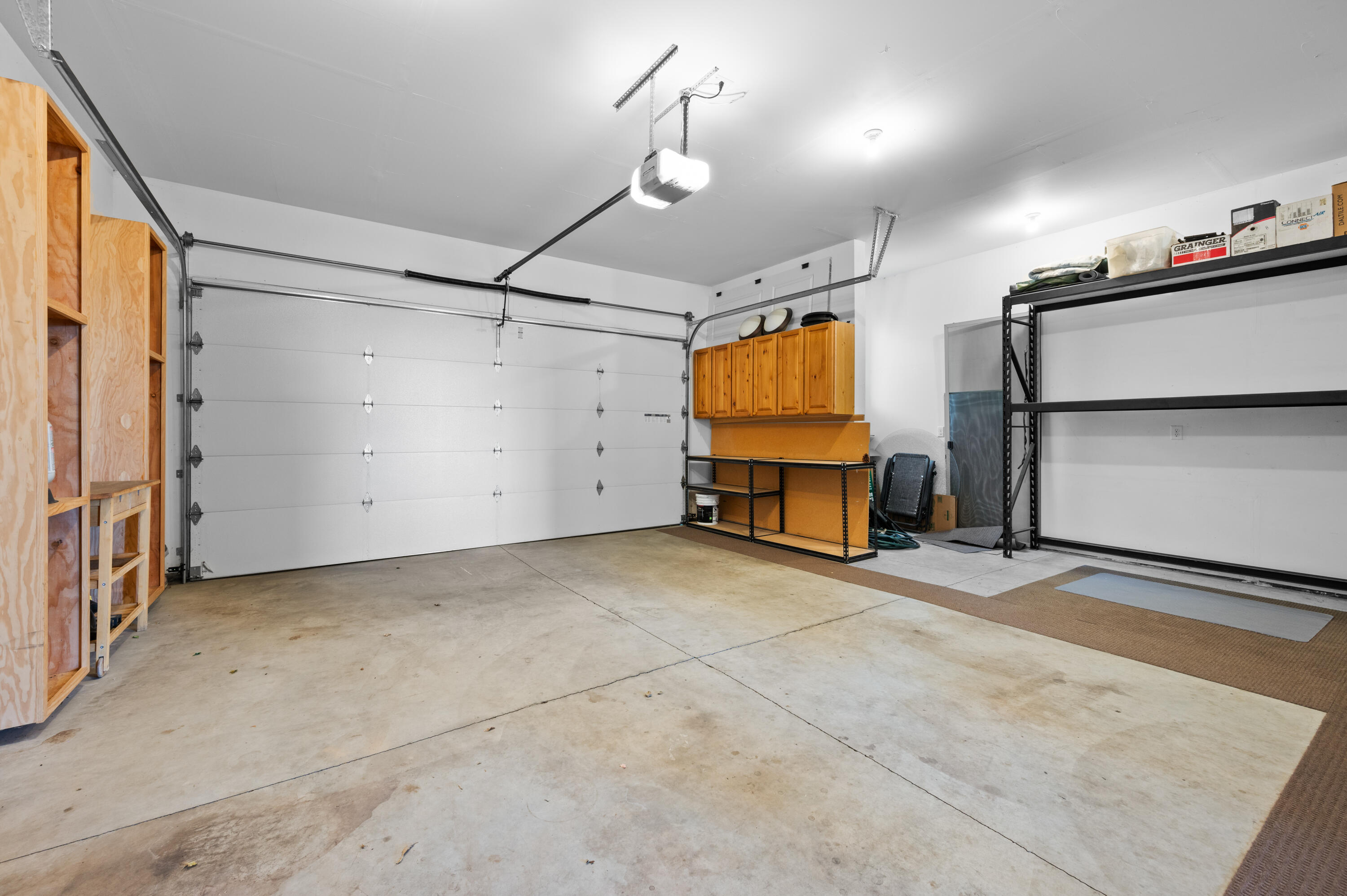 4392 SW Canal Boulevard