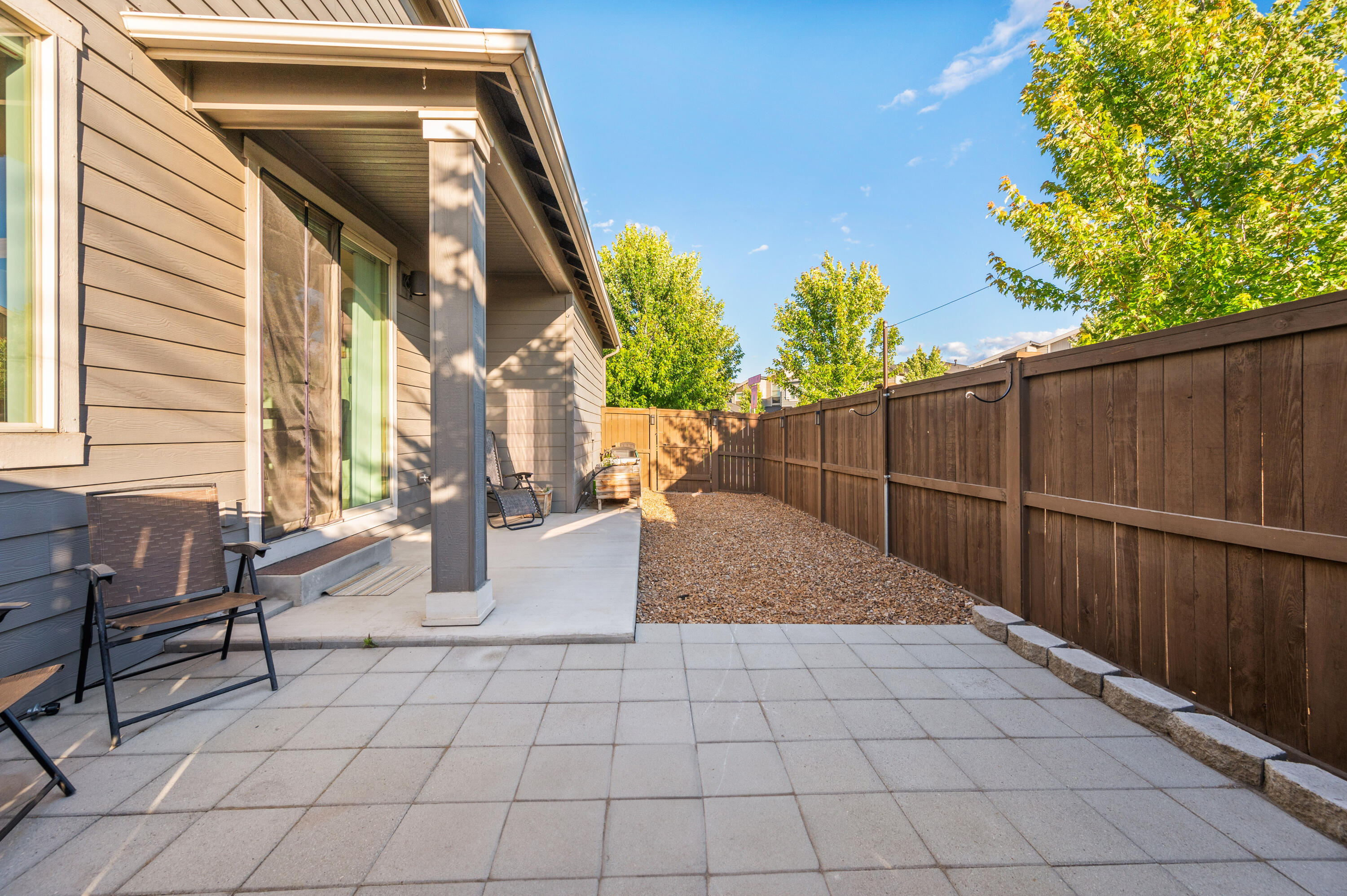 4392 SW Canal Boulevard