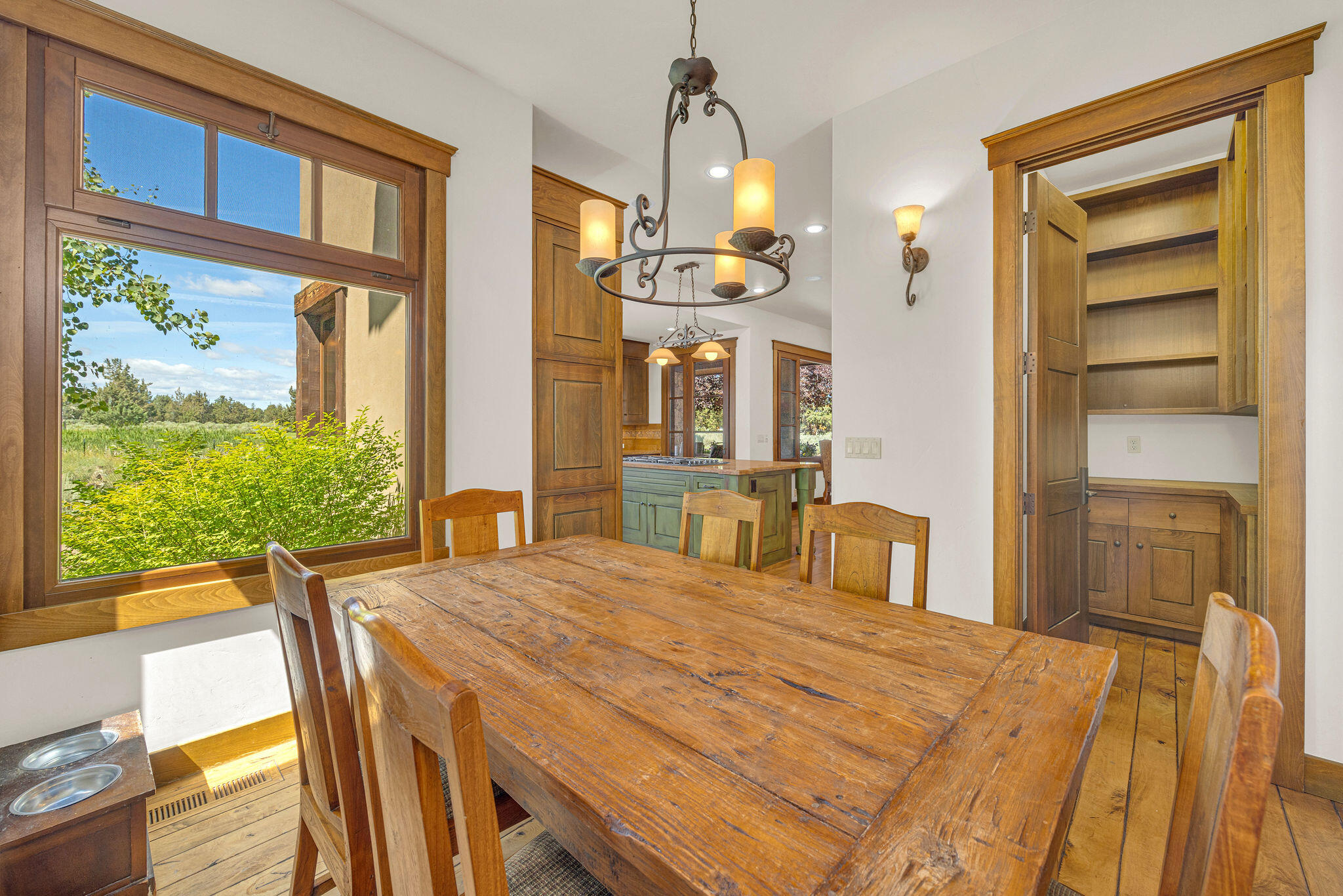 65885 Pronghorn Estates Drive