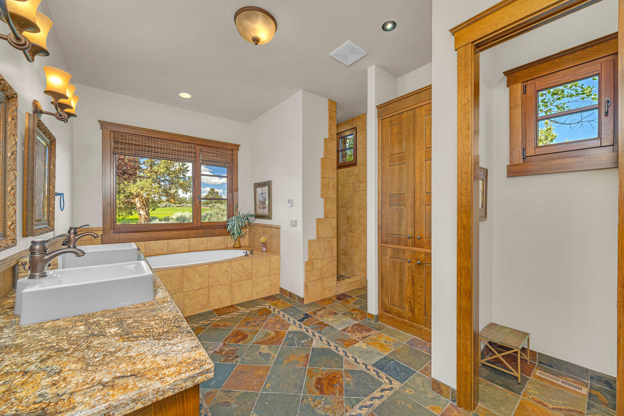 65885 Pronghorn Estates Drive