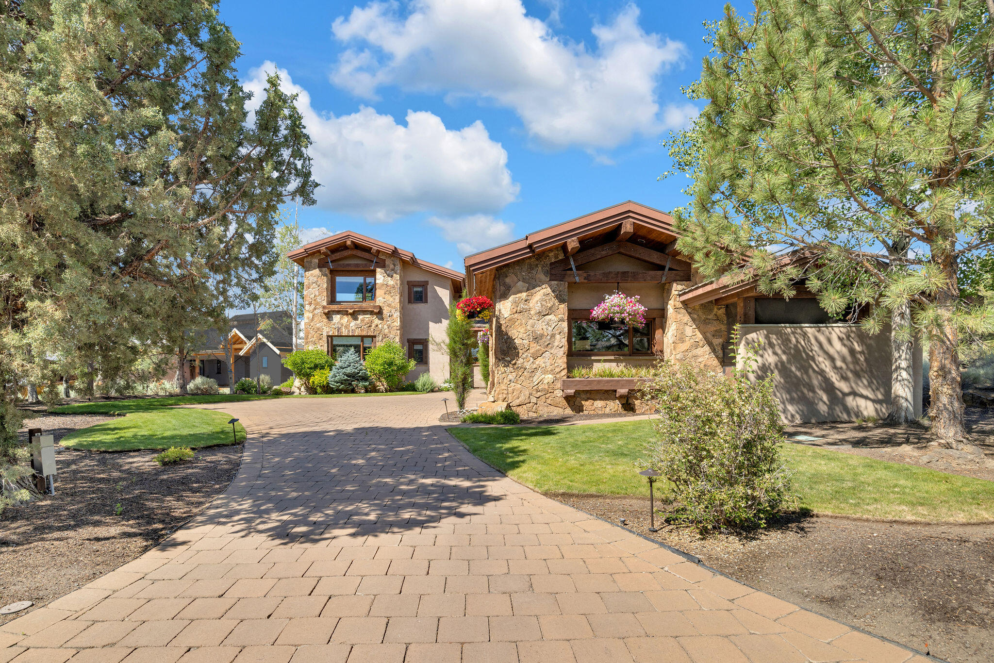 65885 Pronghorn Estates Drive
