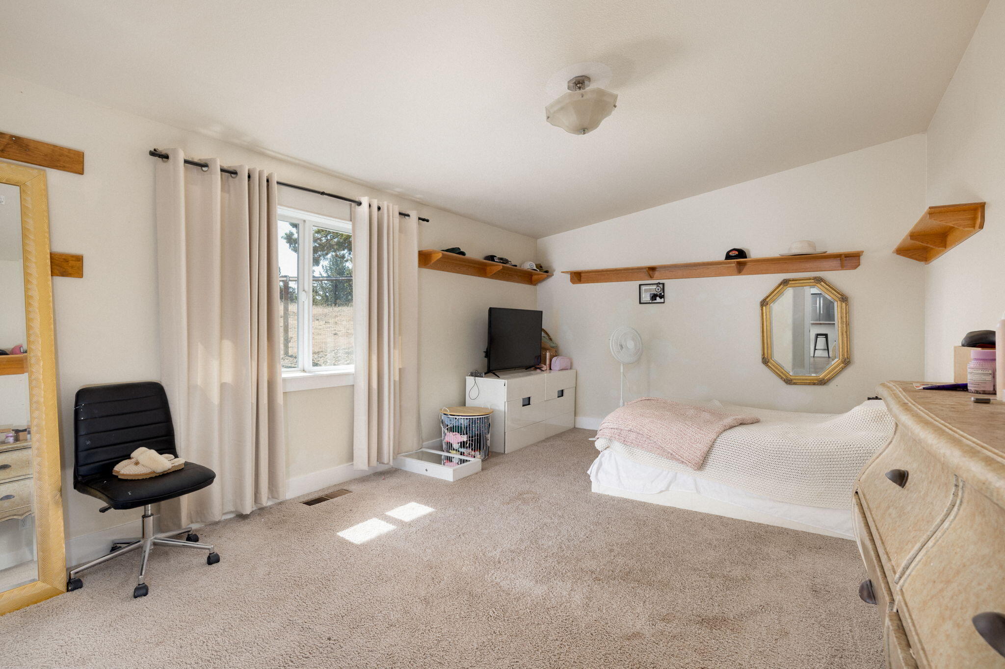 4710 NW 62nd Street