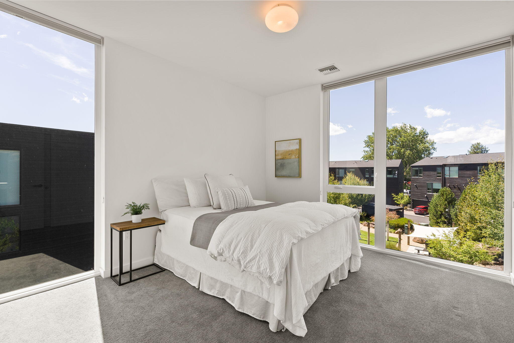 55 SW Wall Street, #4 & 4A