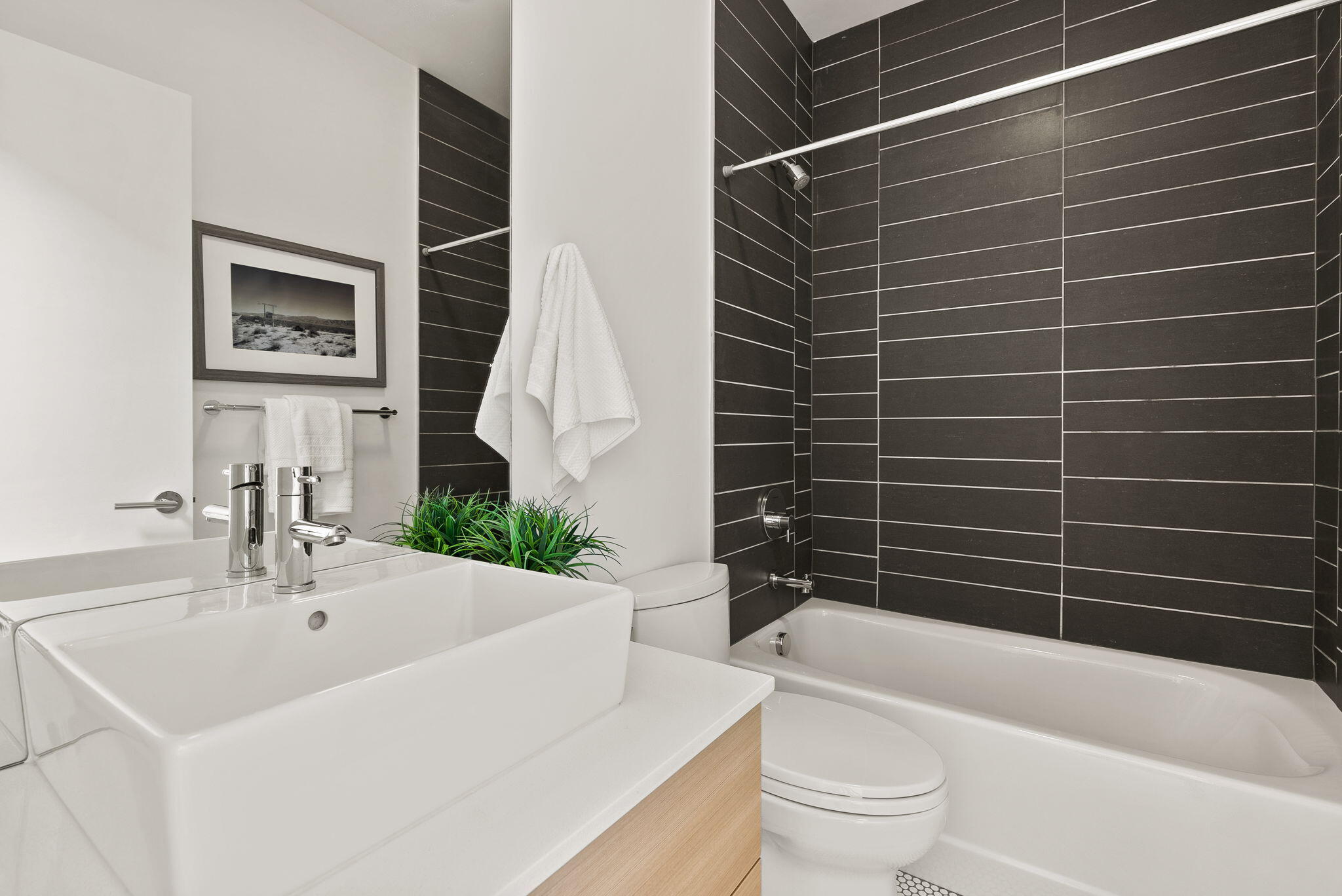 55 SW Wall Street, #4 & 4A