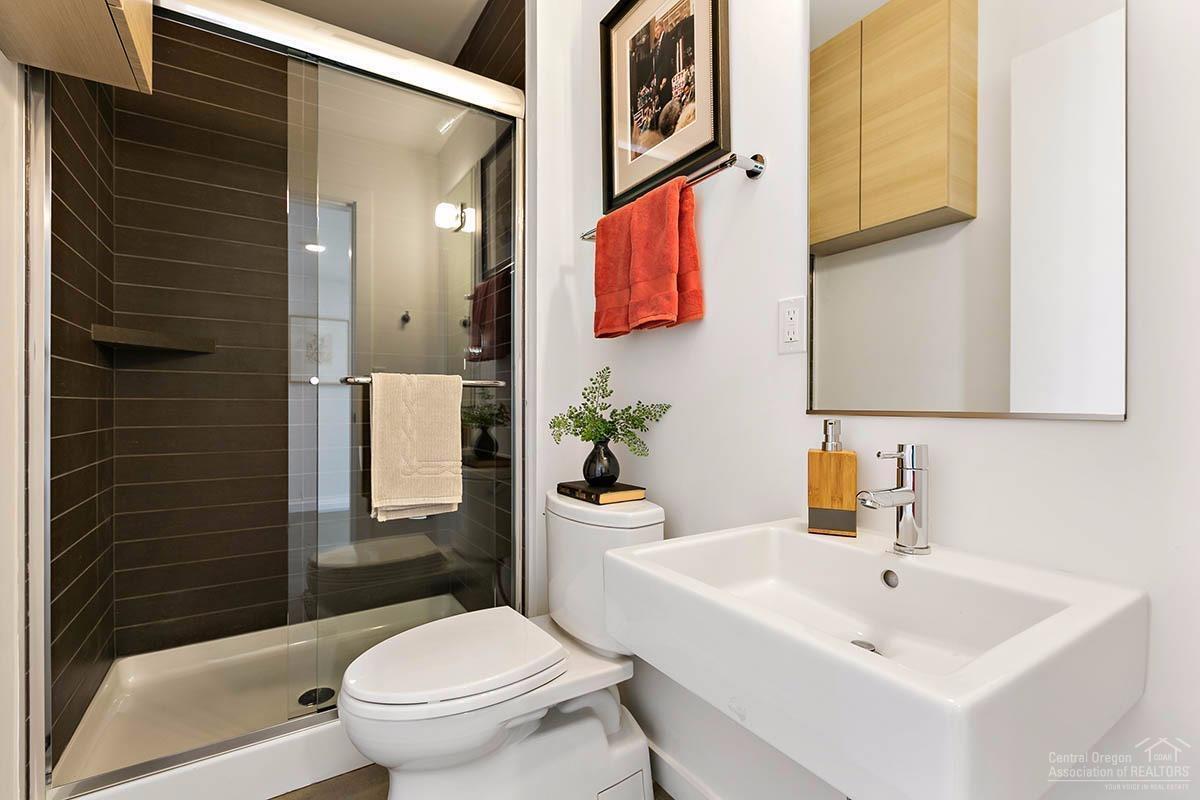 55 SW Wall Street, #4 & 4A