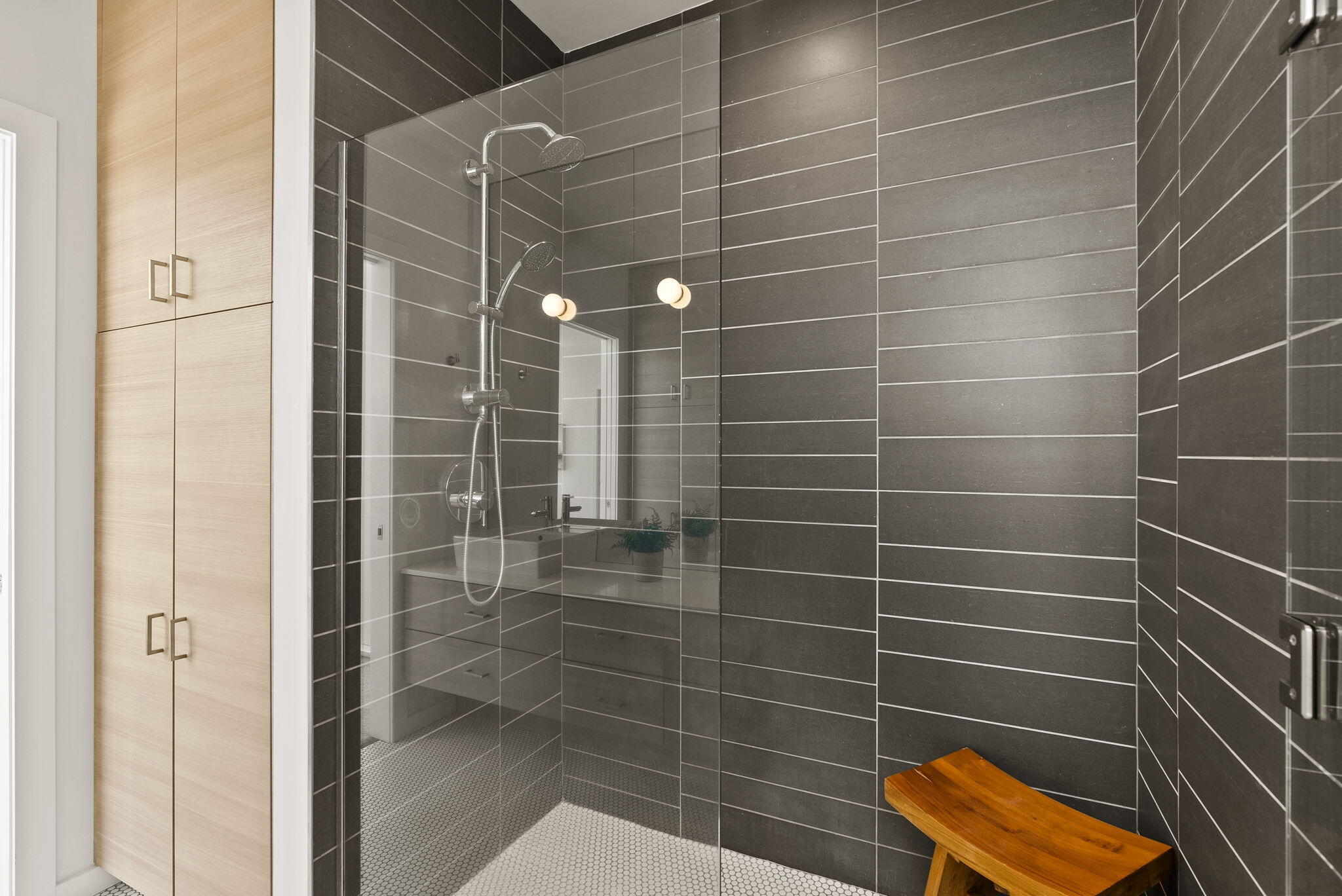 55 SW Wall Street, #4 & 4A