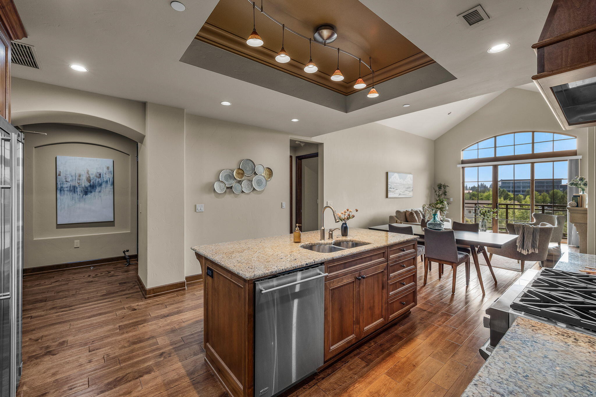 363 SW Bluff Drive, 409