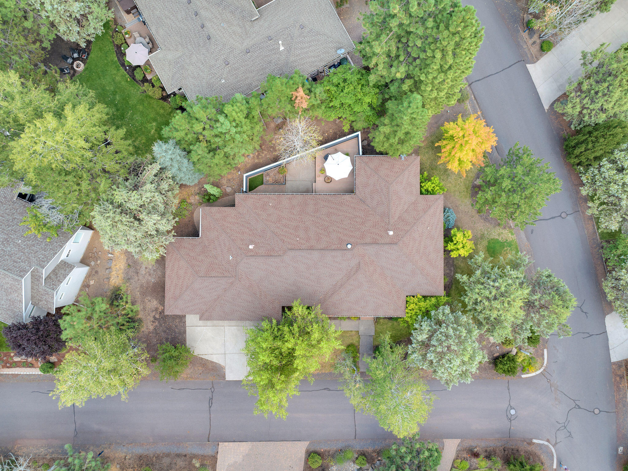520 NW Divot Drive