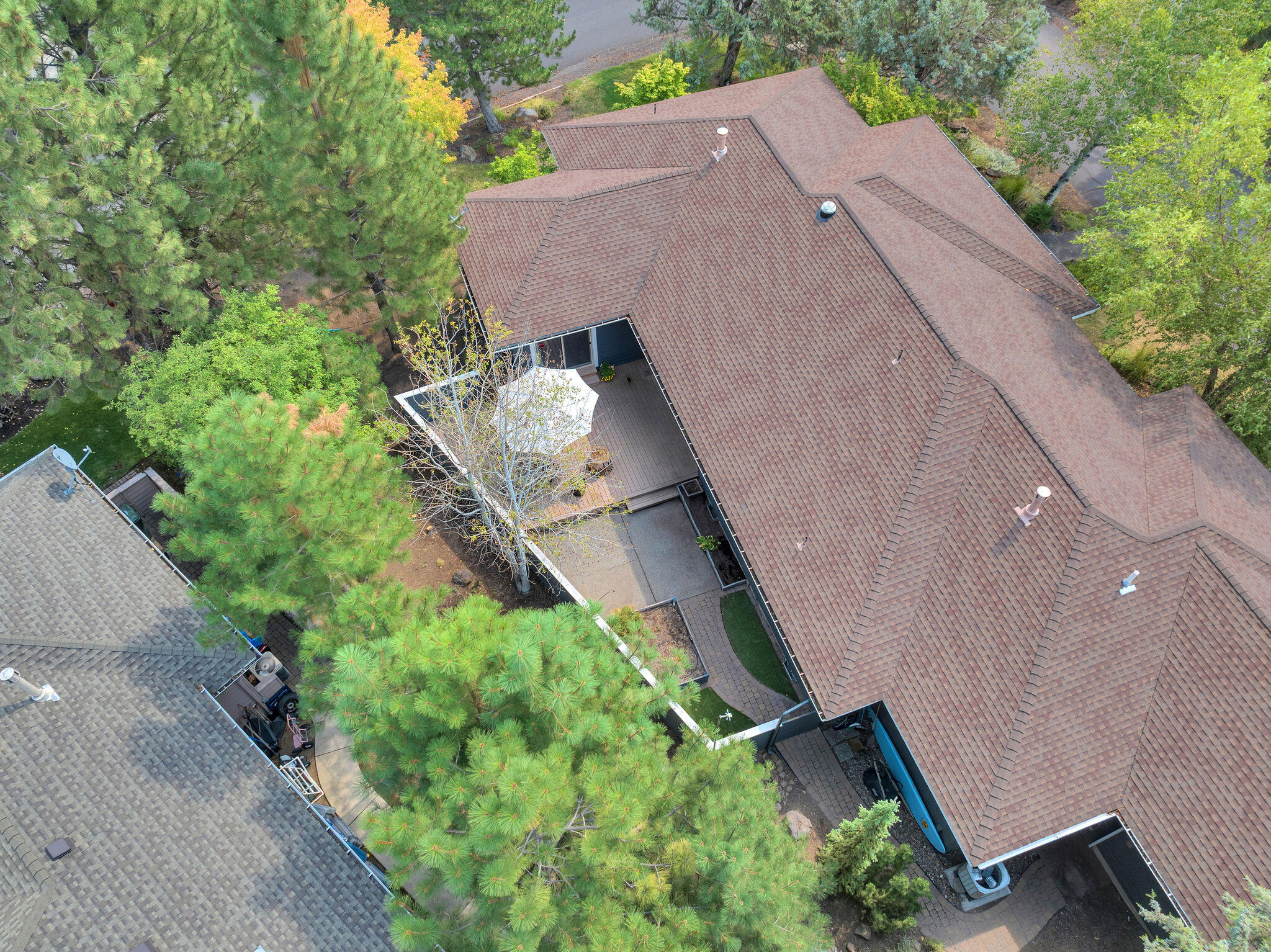 520 NW Divot Drive