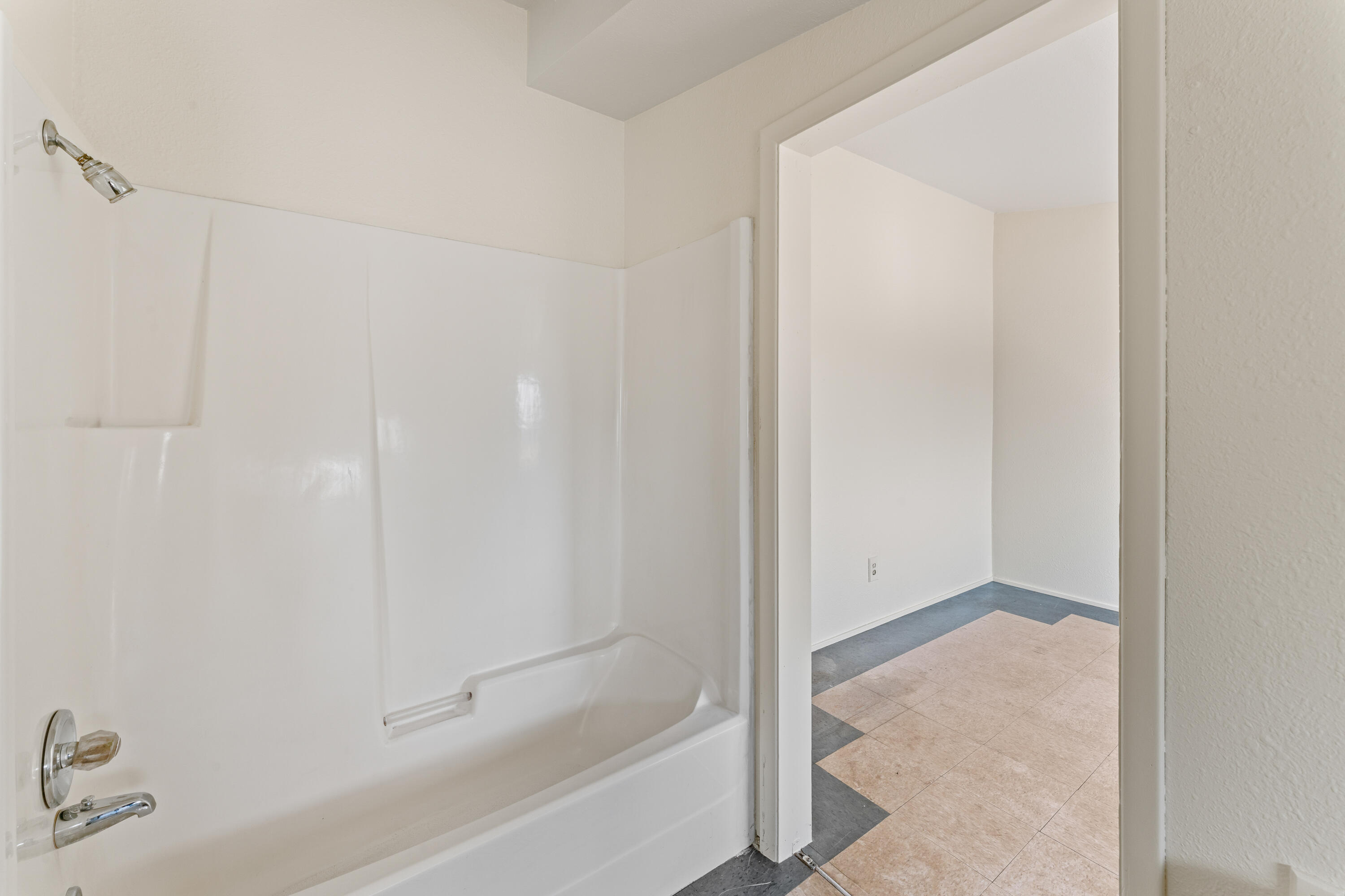 17845 Plainview Road