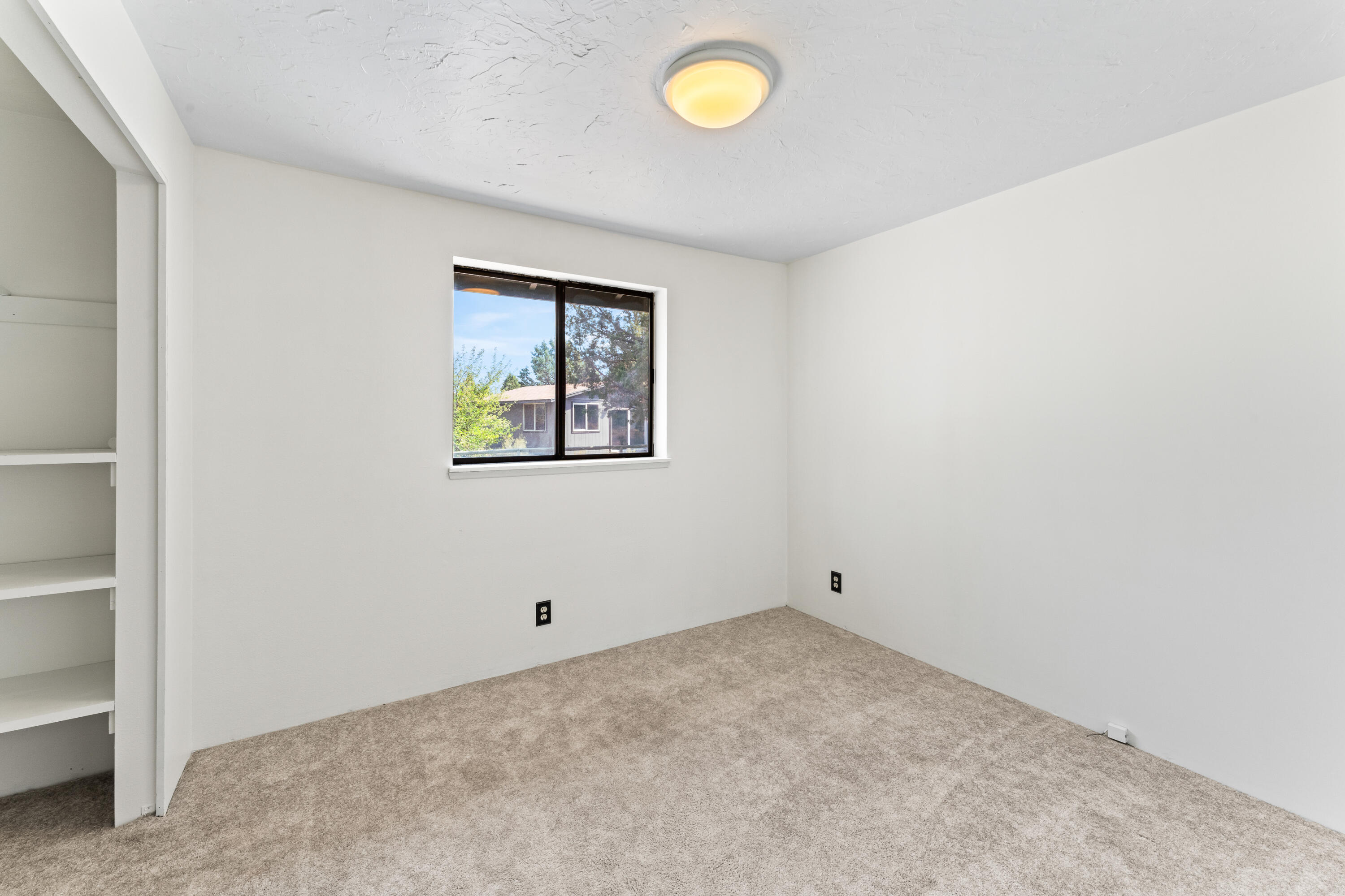 17845 Plainview Road