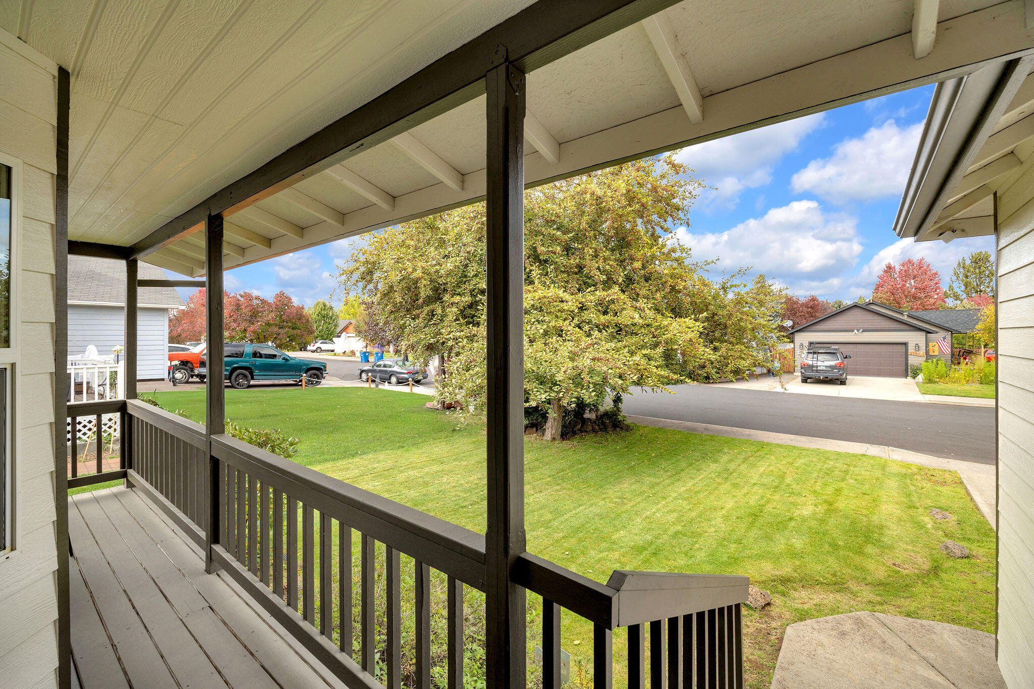 21347 Starling Drive