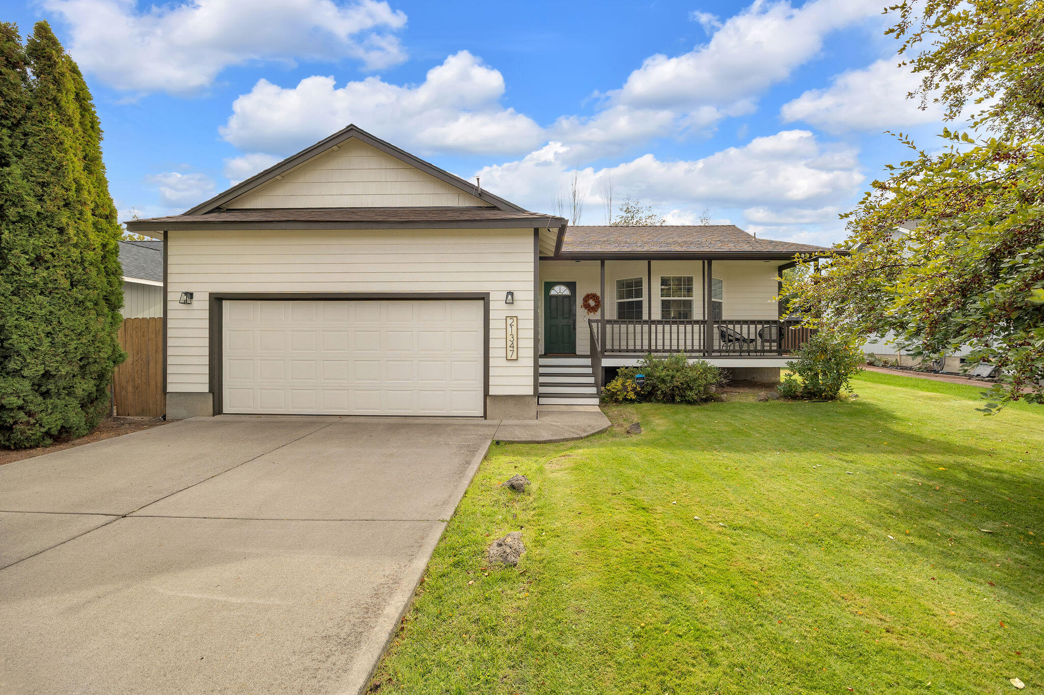 21347 Starling Drive