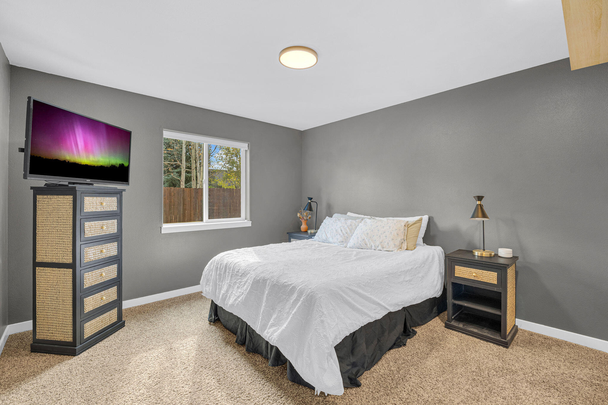 21347 Starling Drive