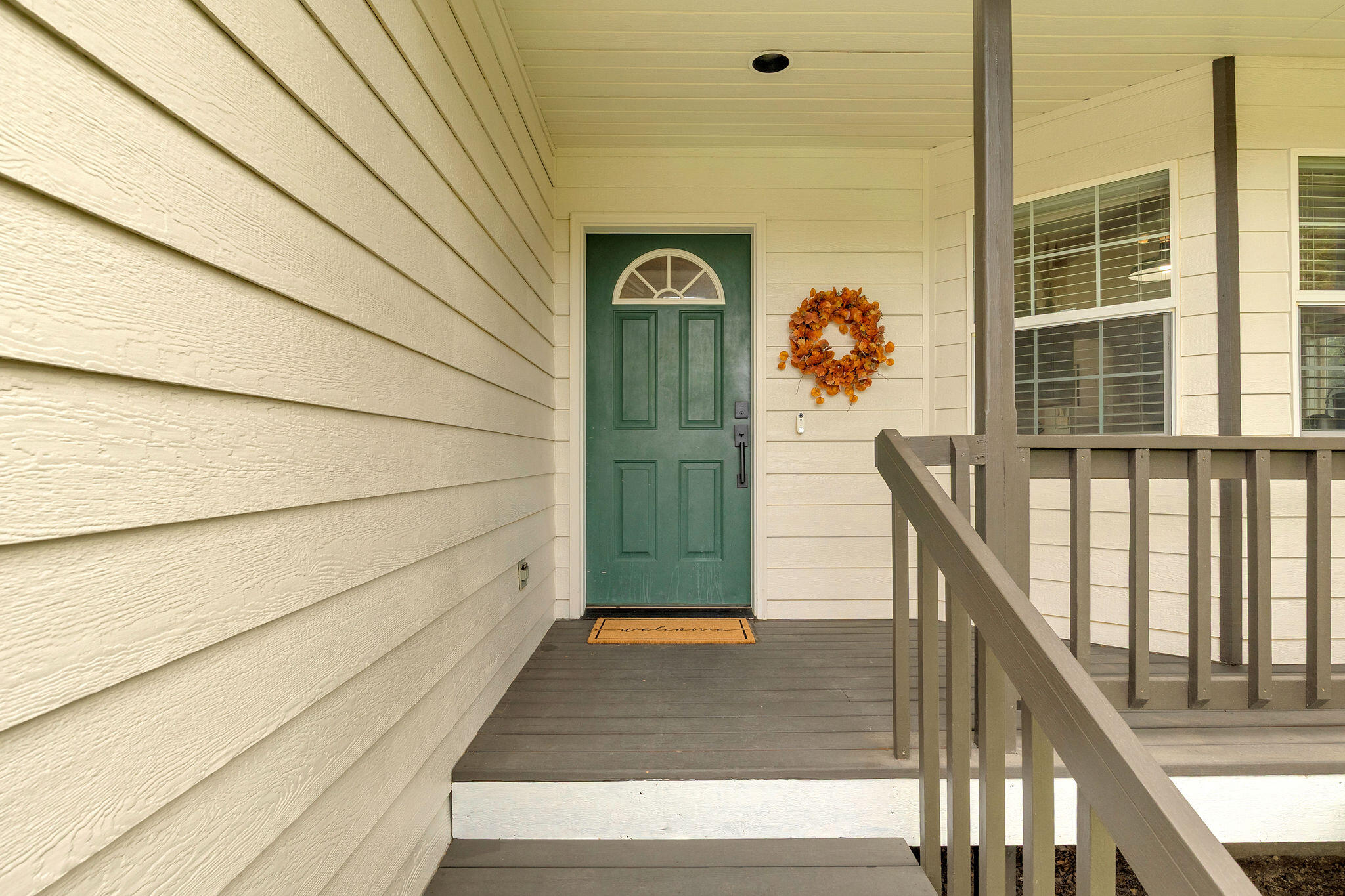 21347 Starling Drive