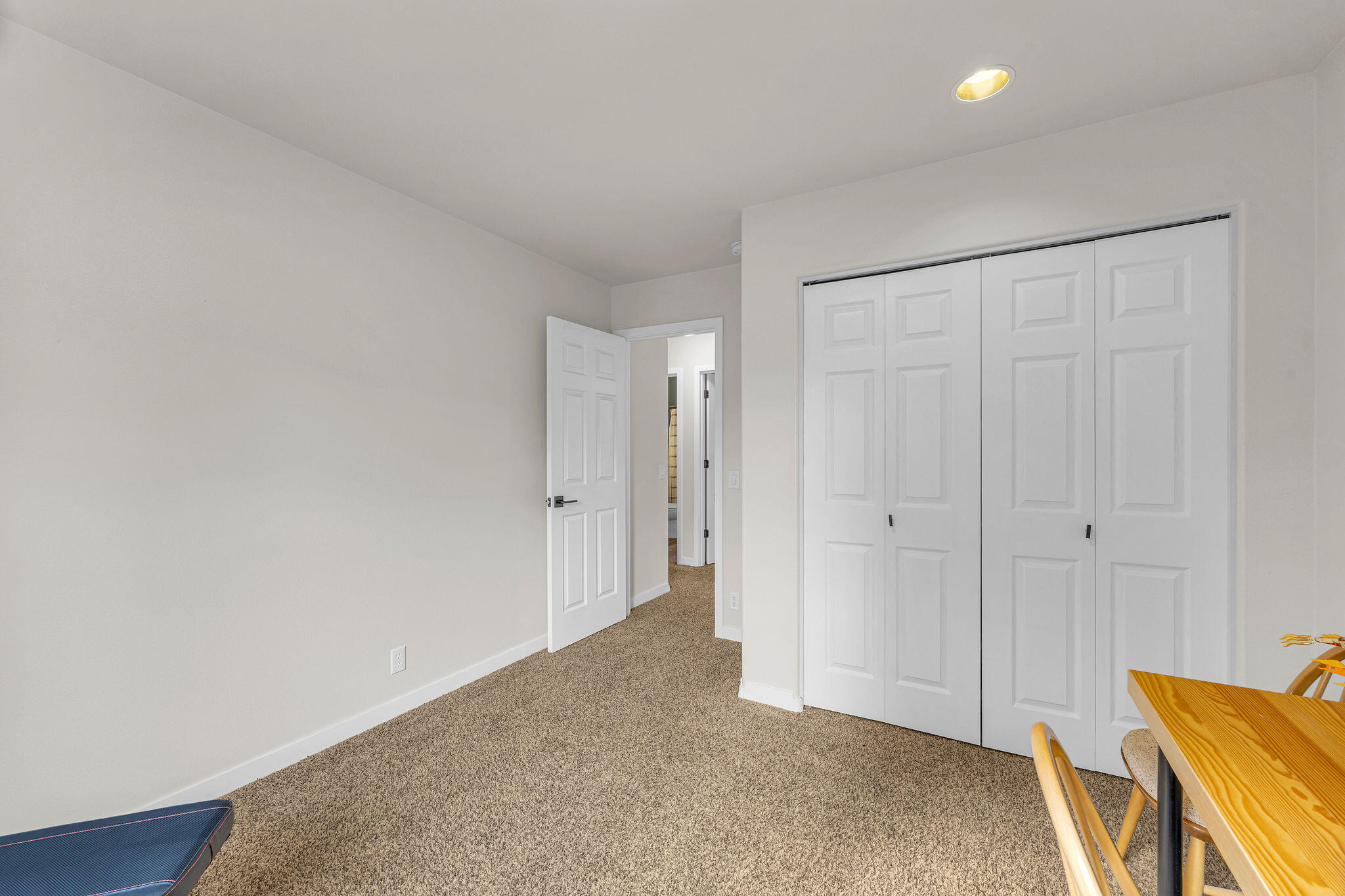 21347 Starling Drive