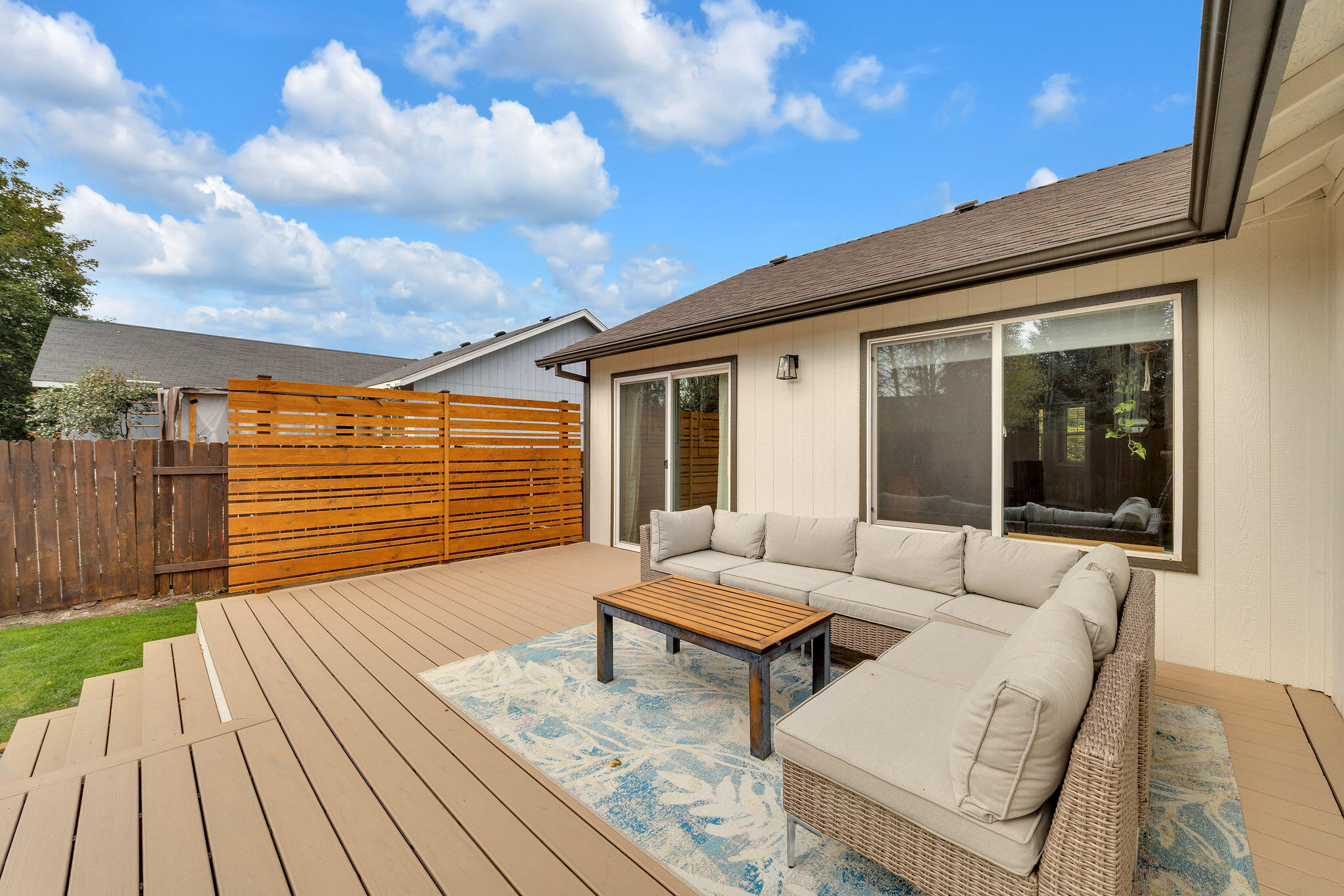 21347 Starling Drive