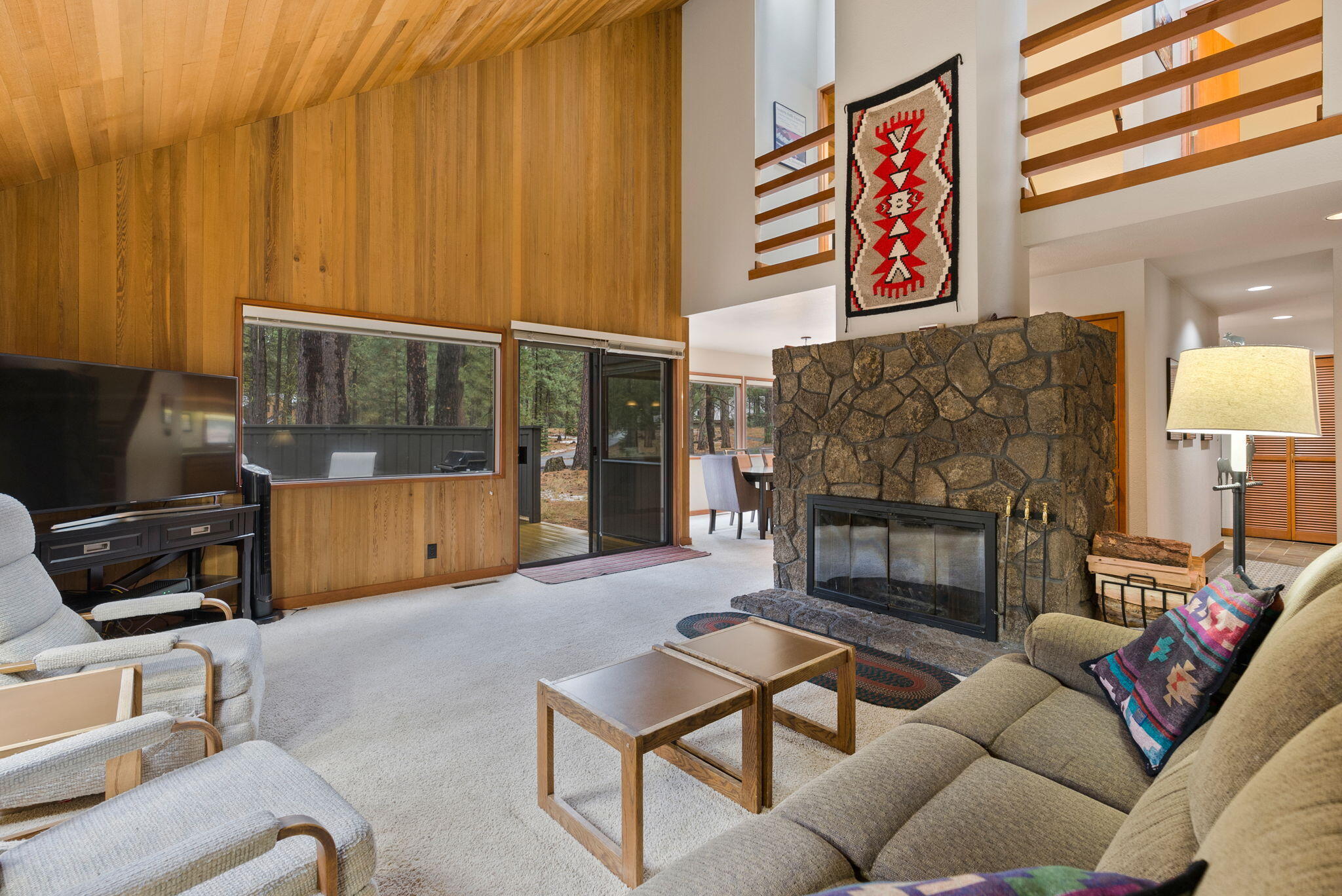 13692 Owls Clover, RH9