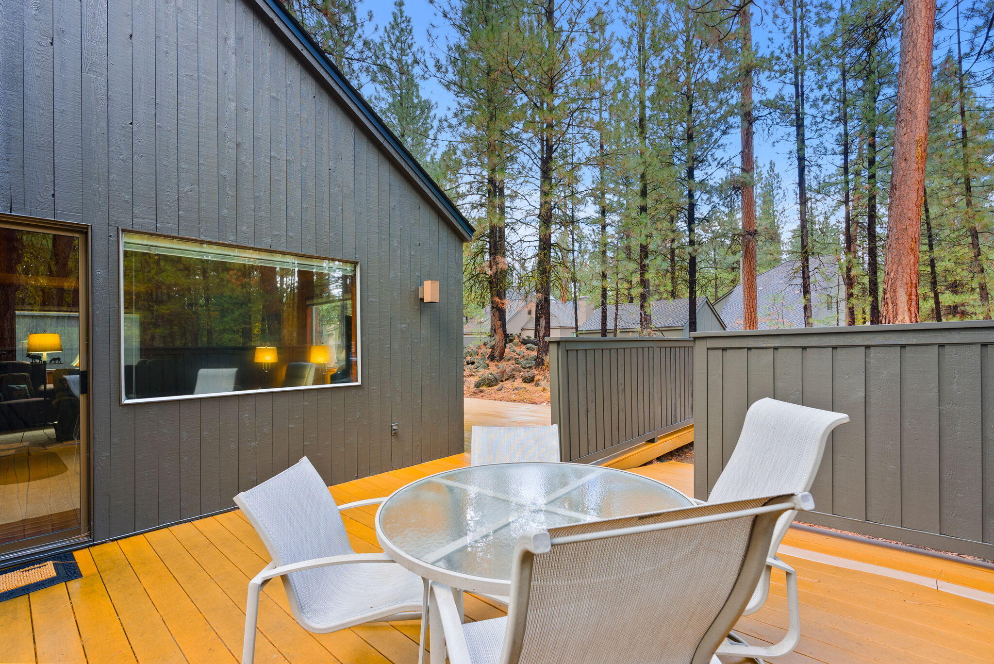 13692 Owls Clover, RH9