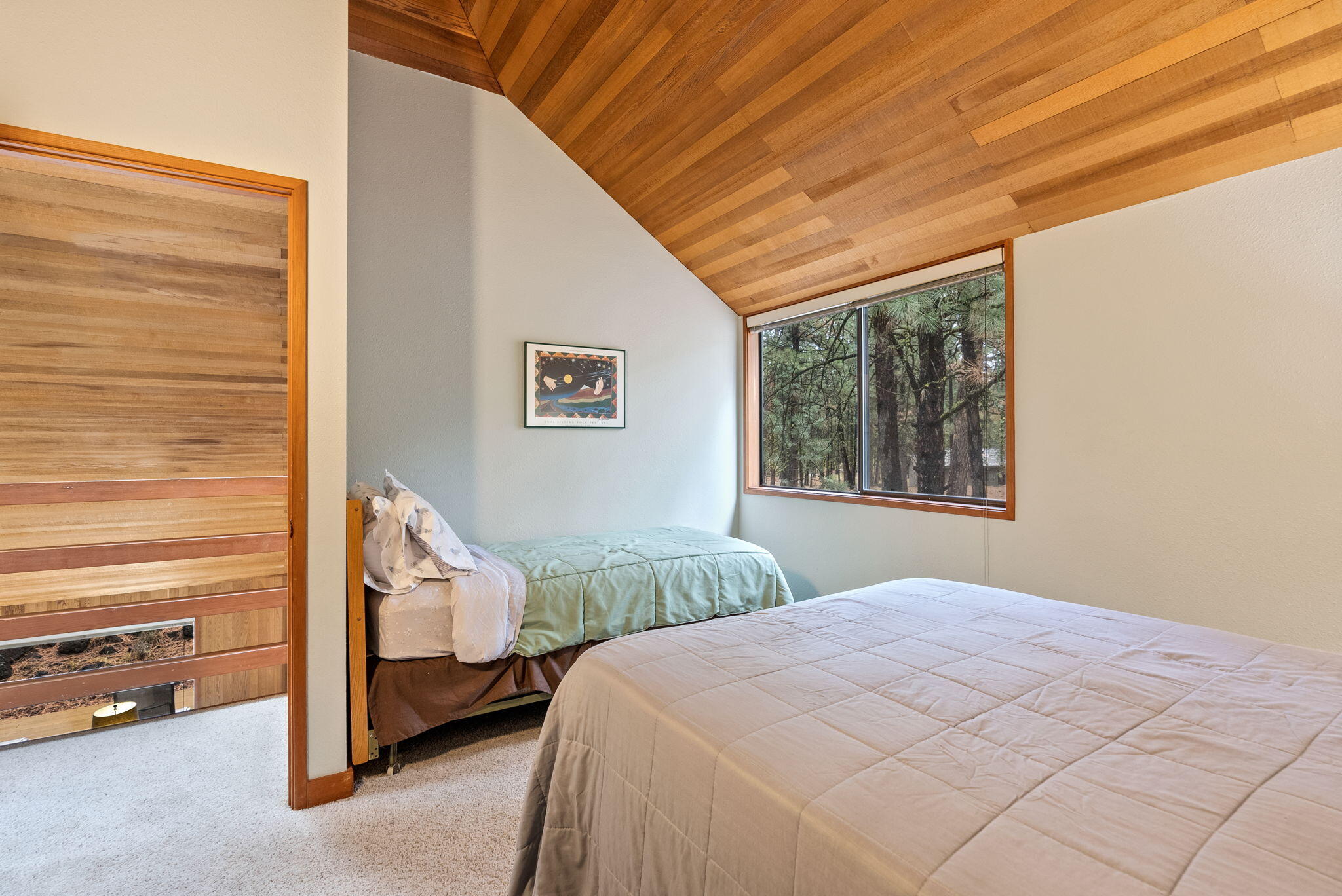 13692 Owls Clover, RH9