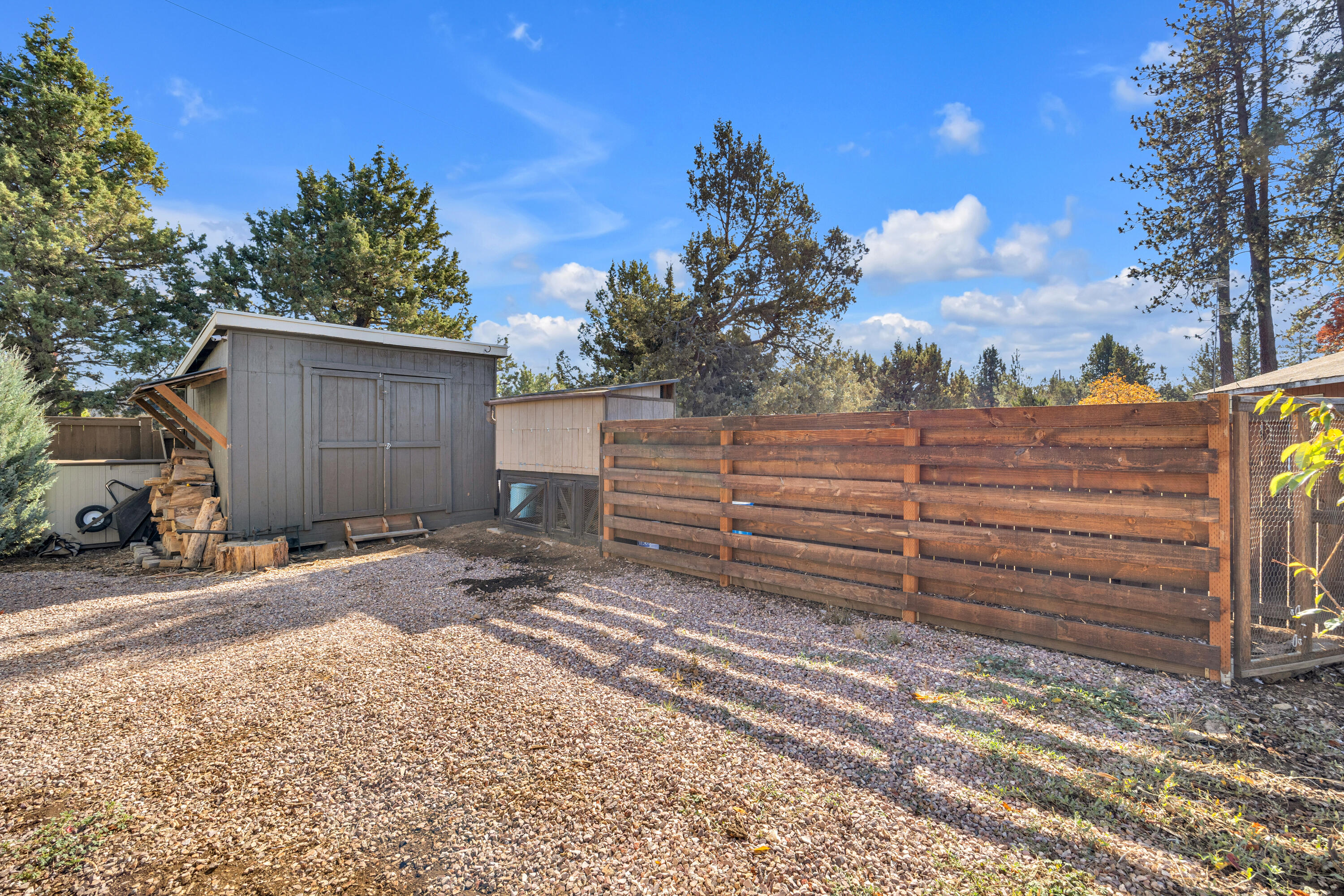 352 N Tamarack Street, Sisters