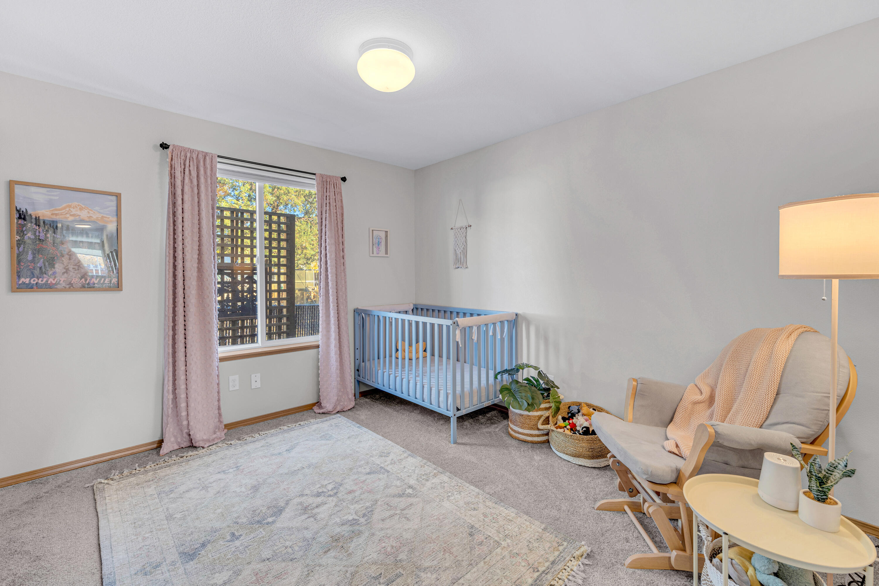 352 N Tamarack Street, Sisters