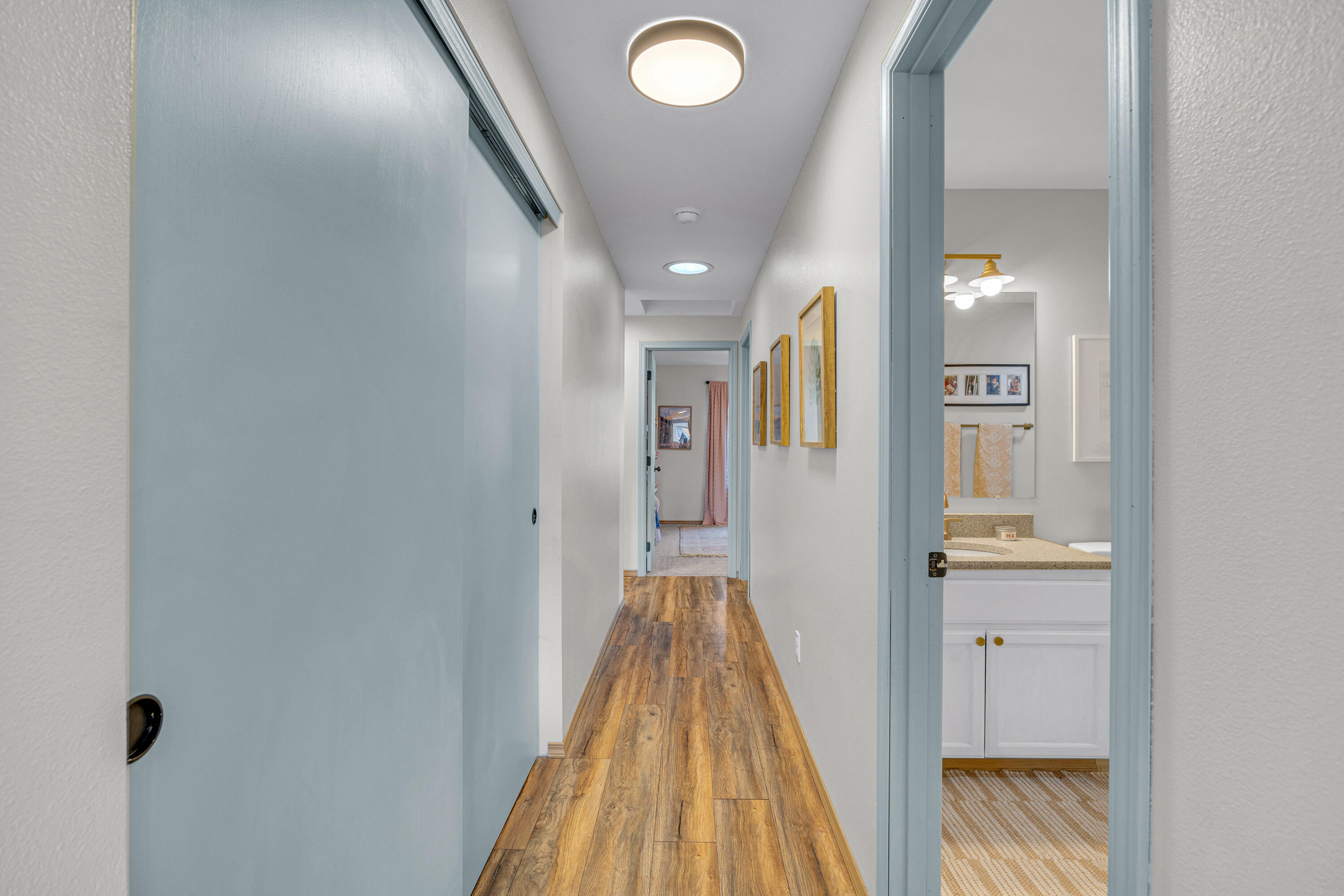 352 N Tamarack Street, Sisters