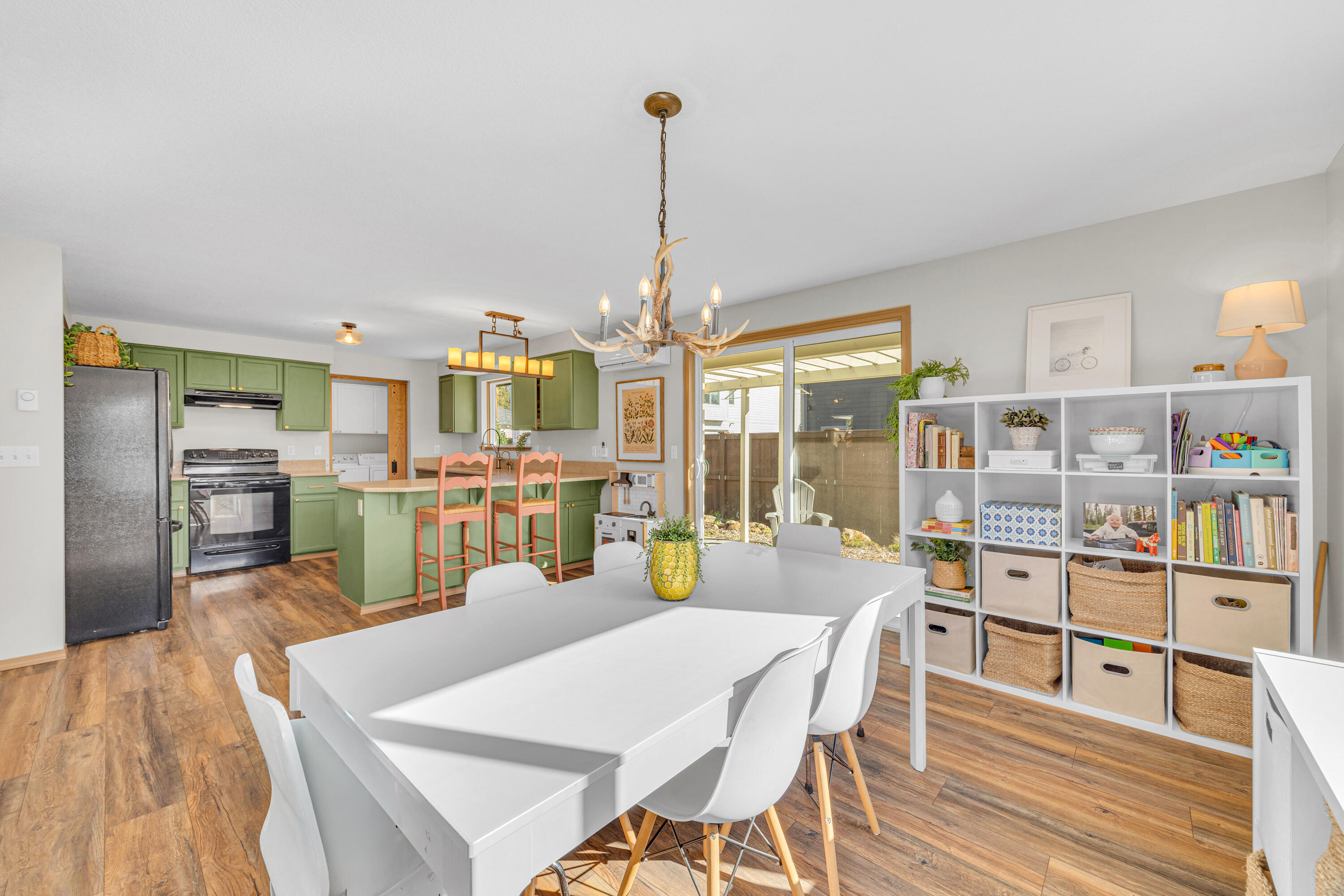 352 N Tamarack Street, Sisters