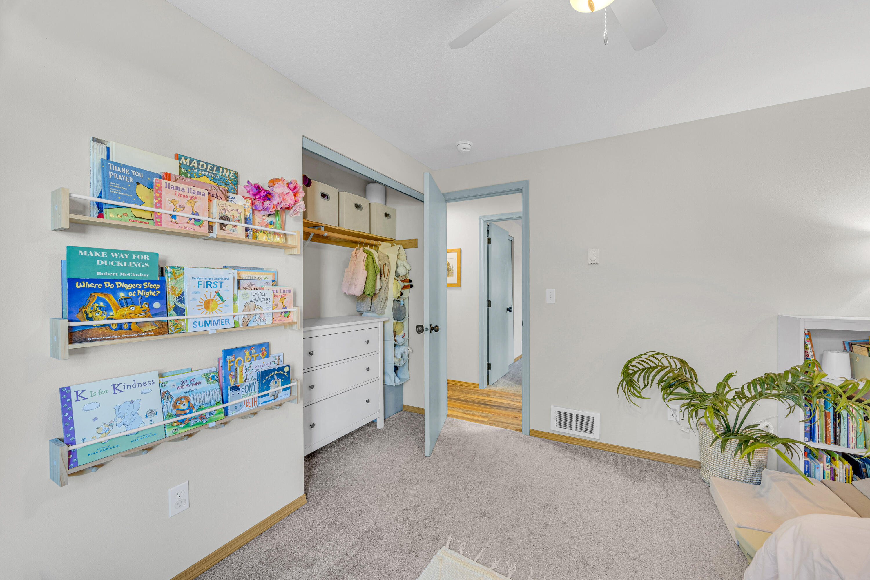 352 N Tamarack Street, Sisters