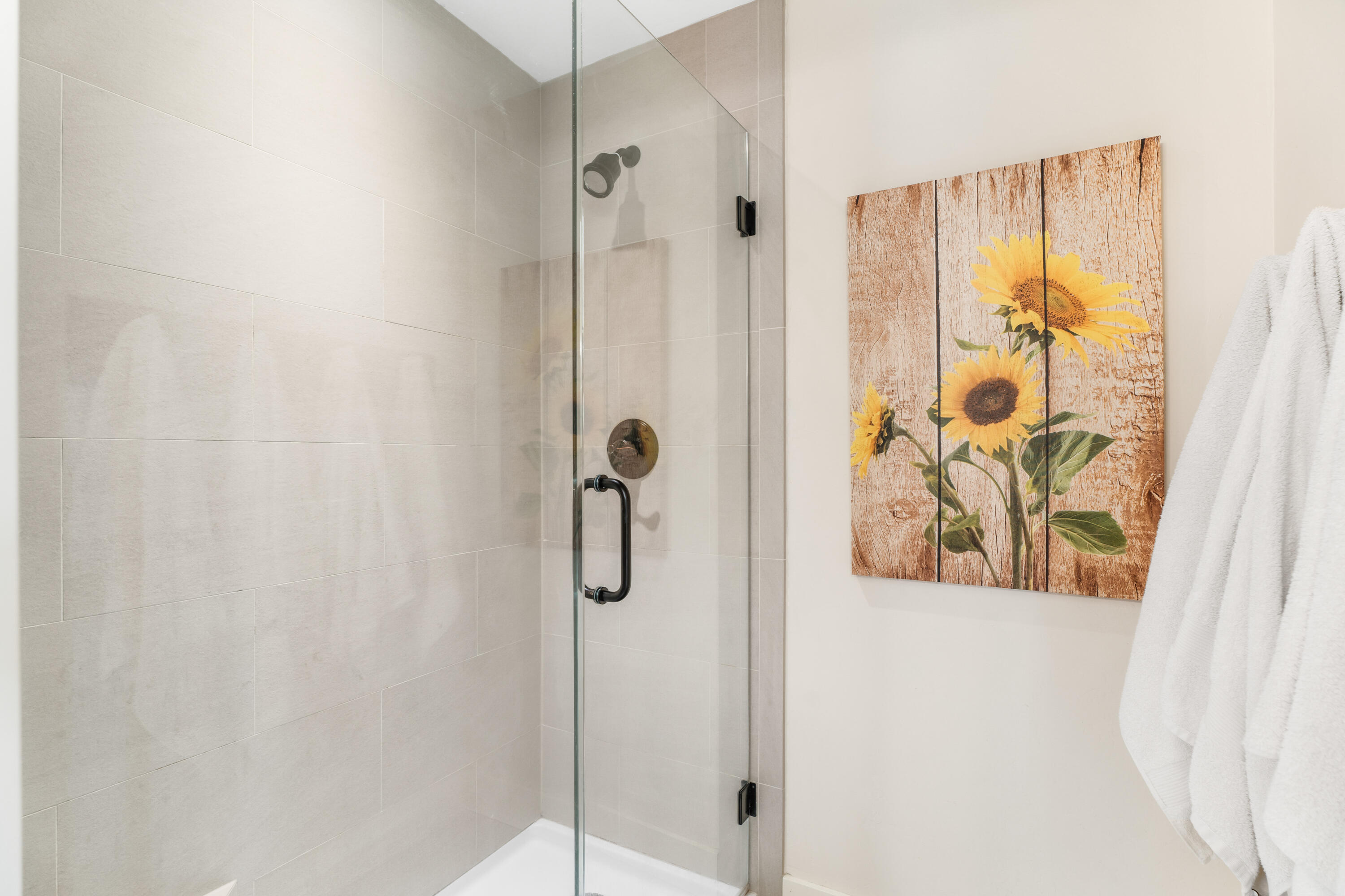 597 W Jefferson Avenue