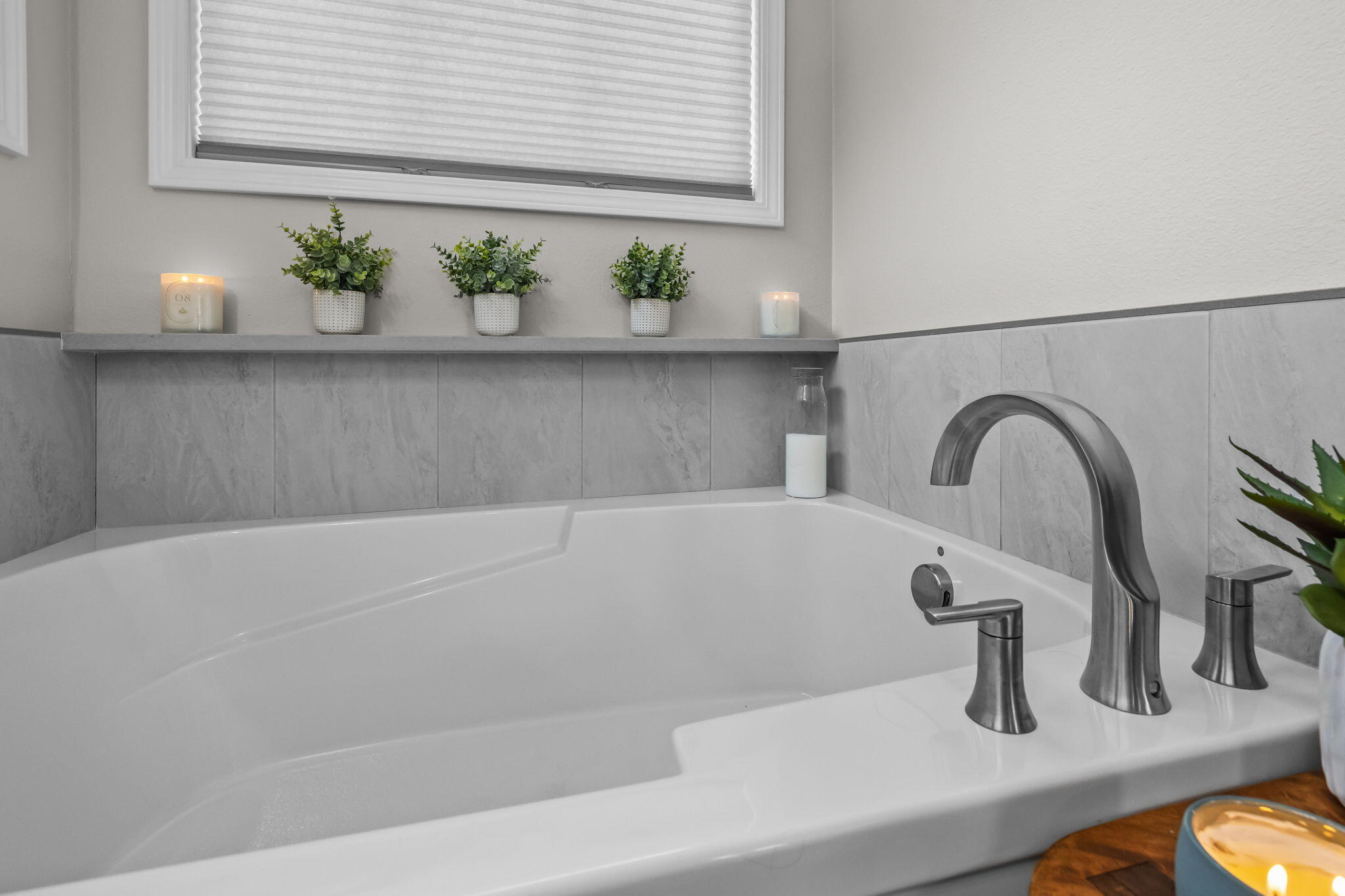 61981 Fall Creek Loop