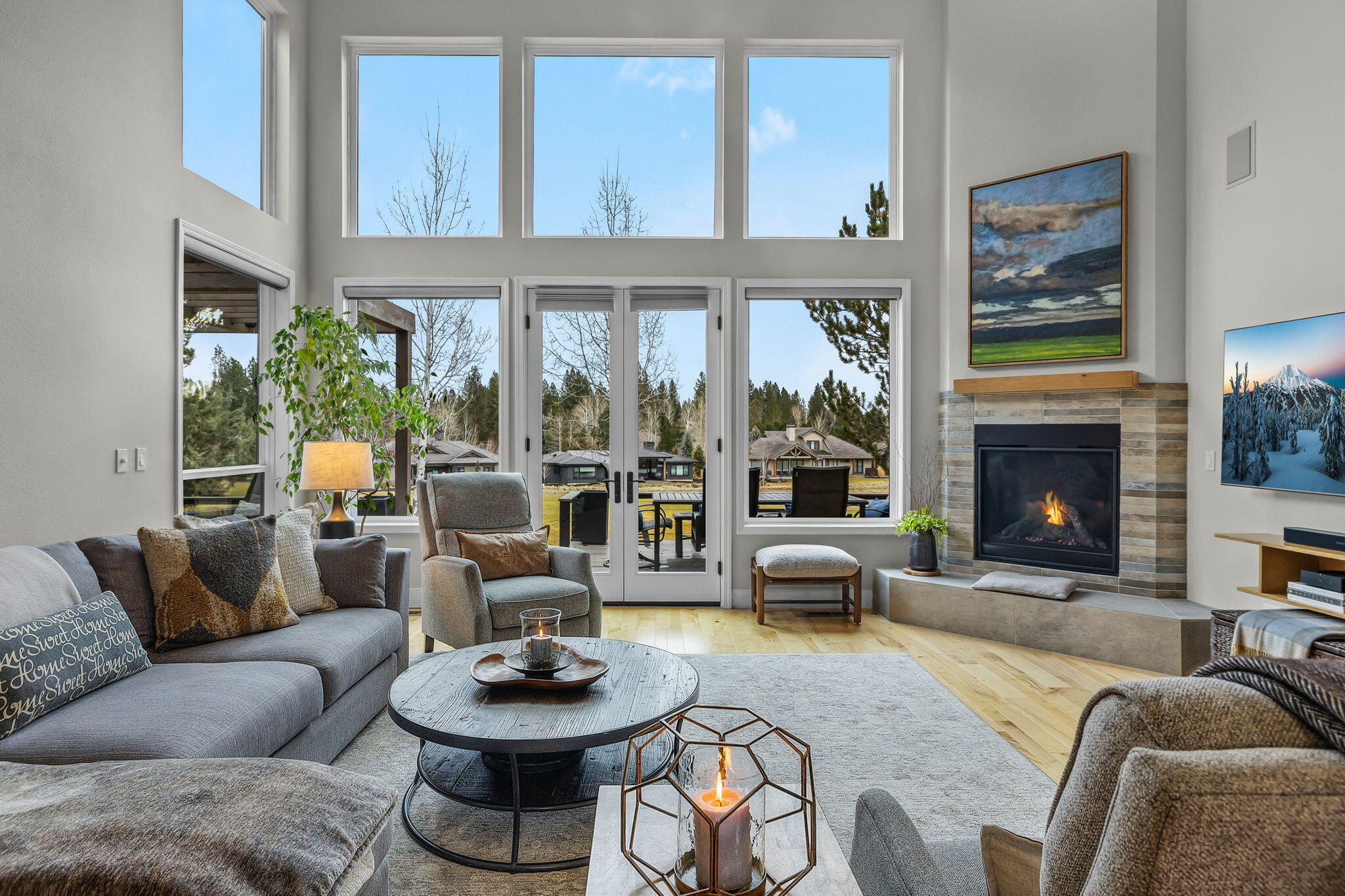 61981 Fall Creek Loop