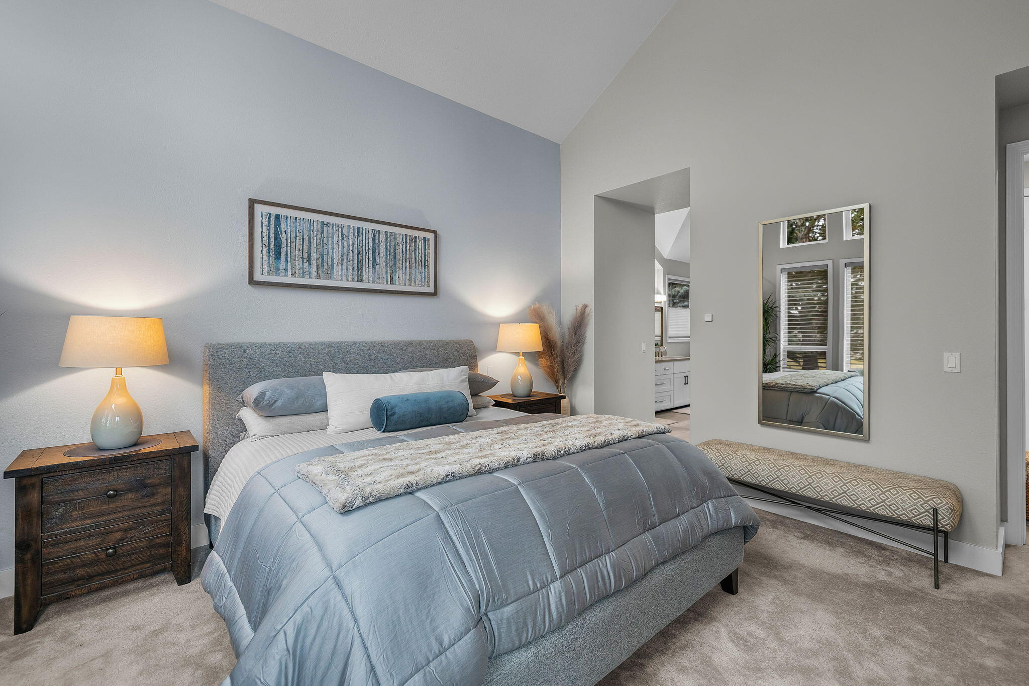 61981 Fall Creek Loop