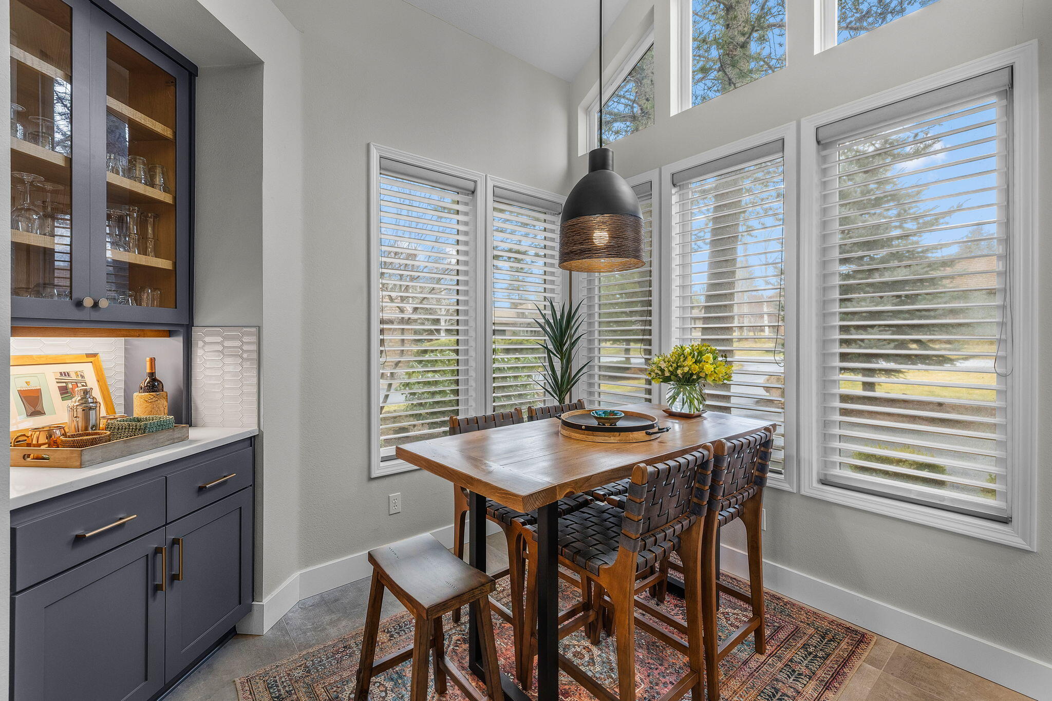 61981 Fall Creek Loop