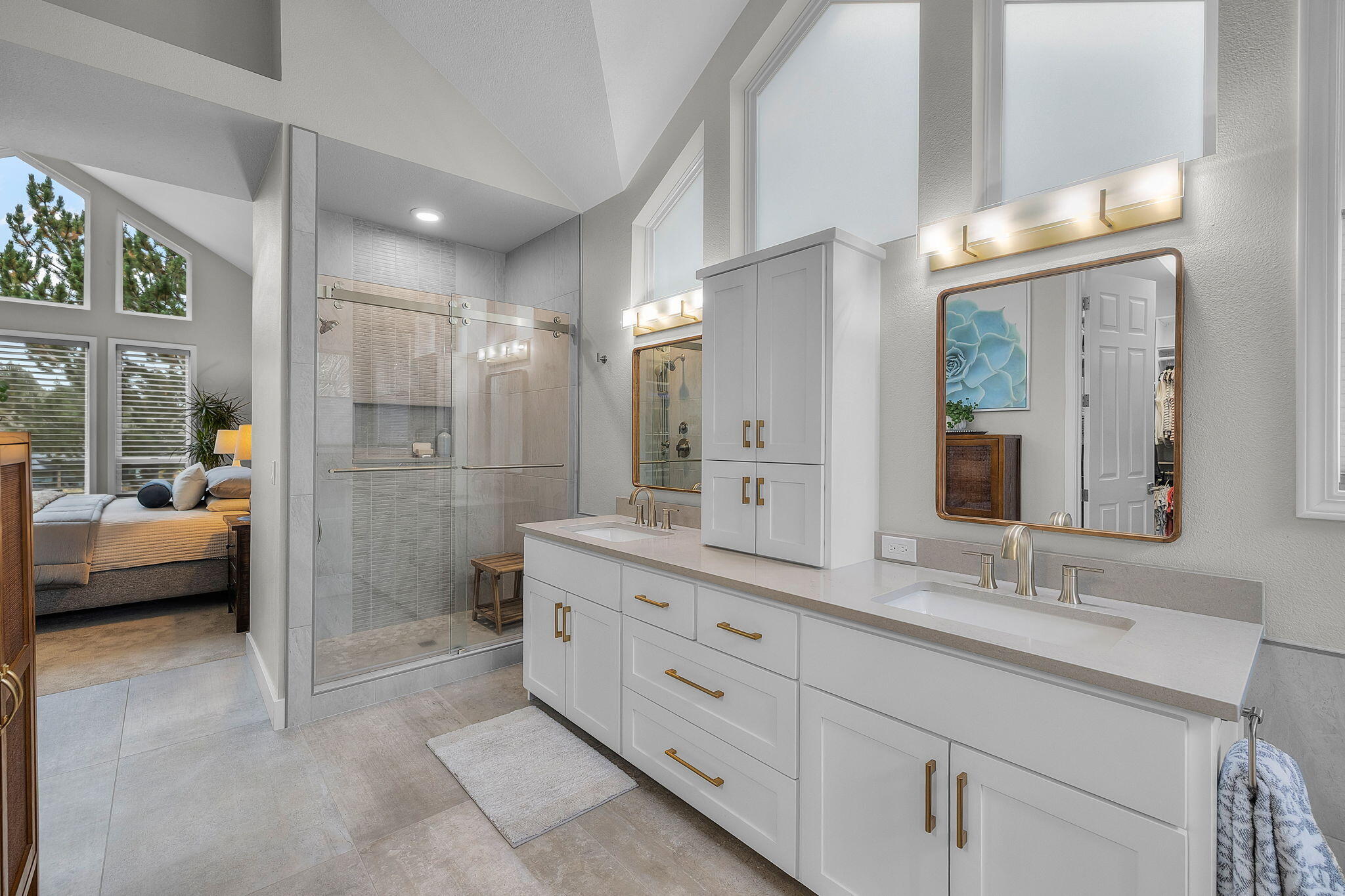 61981 Fall Creek Loop